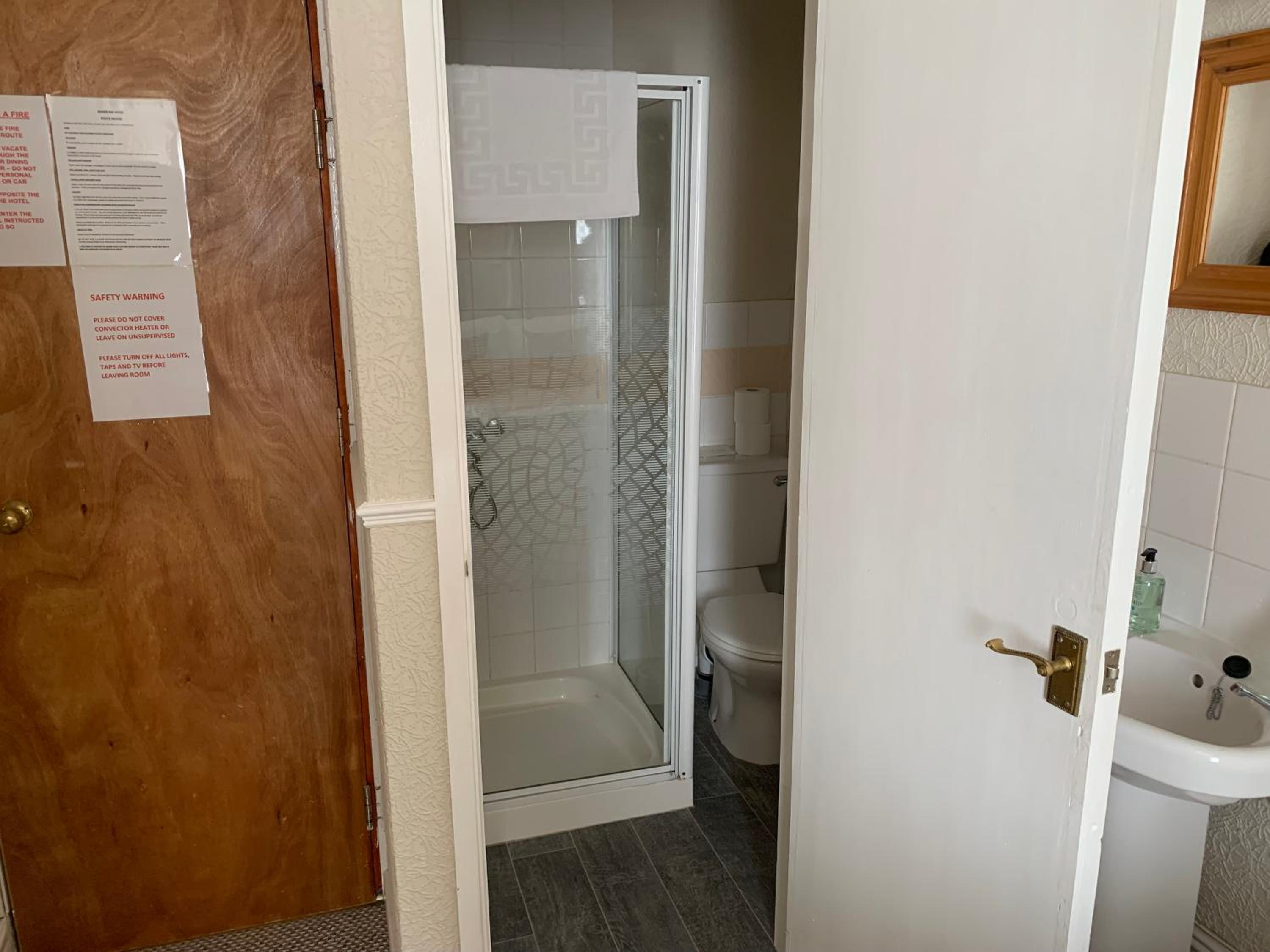 Economy Double Room - Photo 2