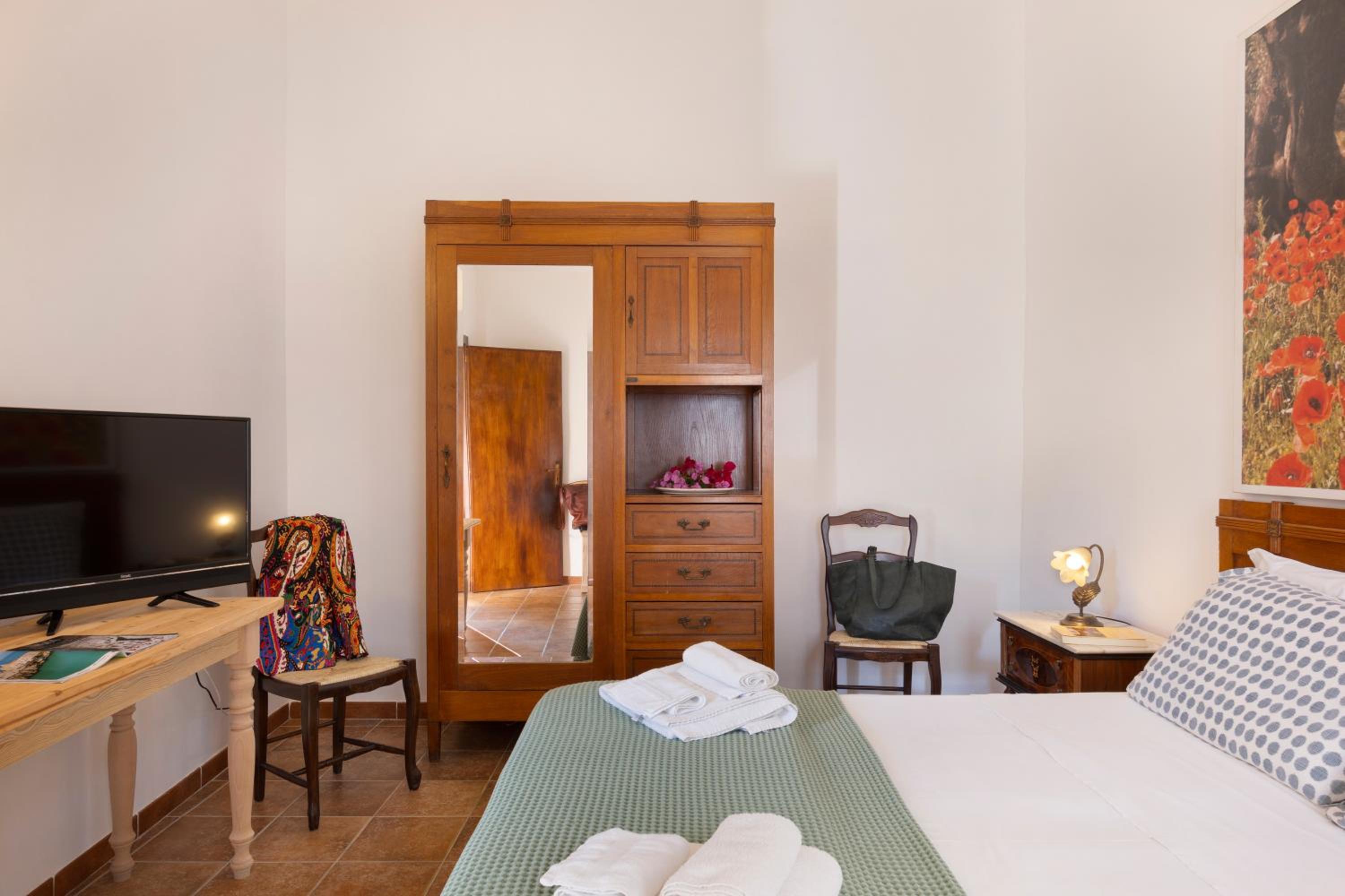 Comfort Triple Room photo 3