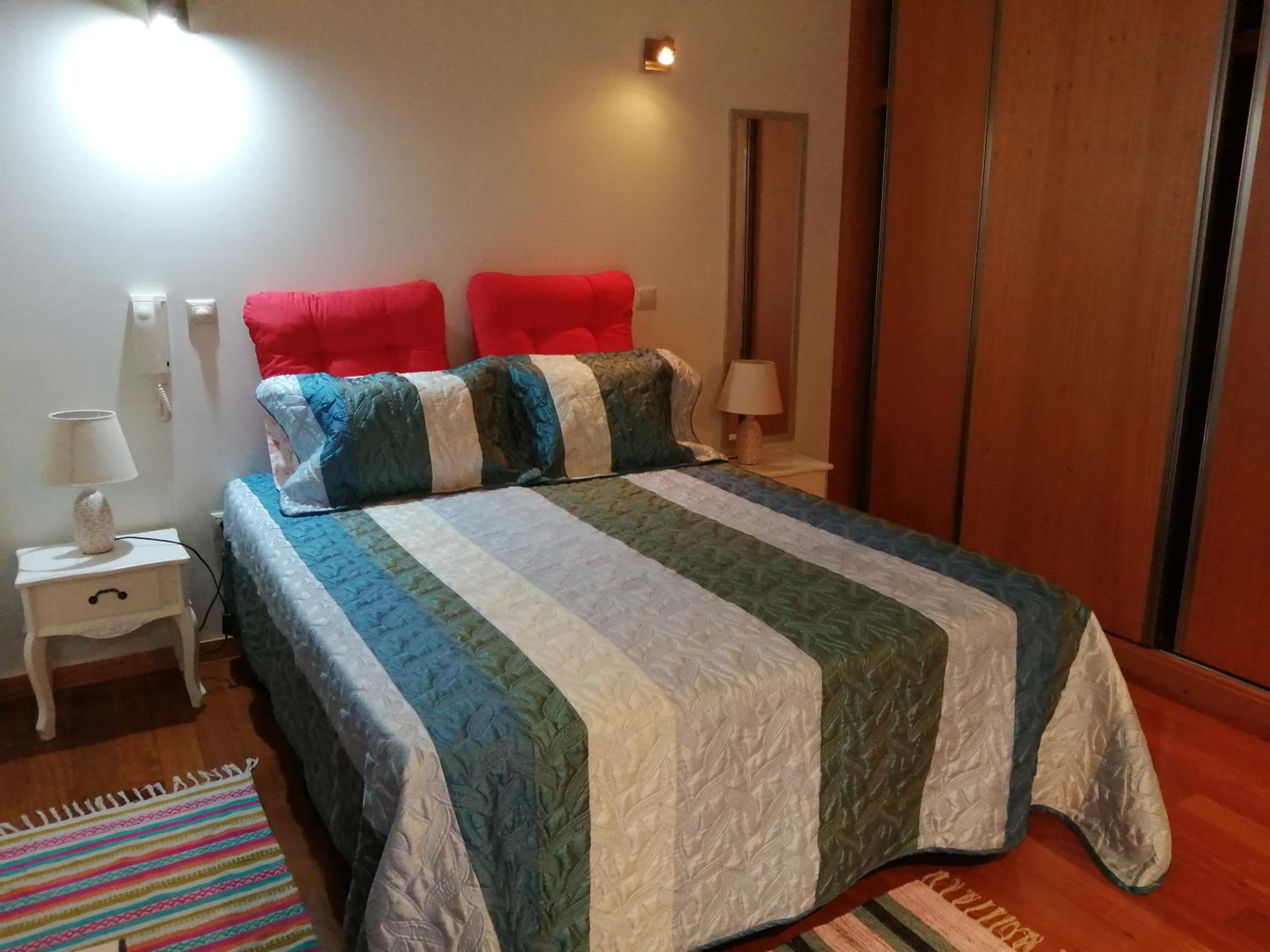 Double Room with Balcony - Photo 5
