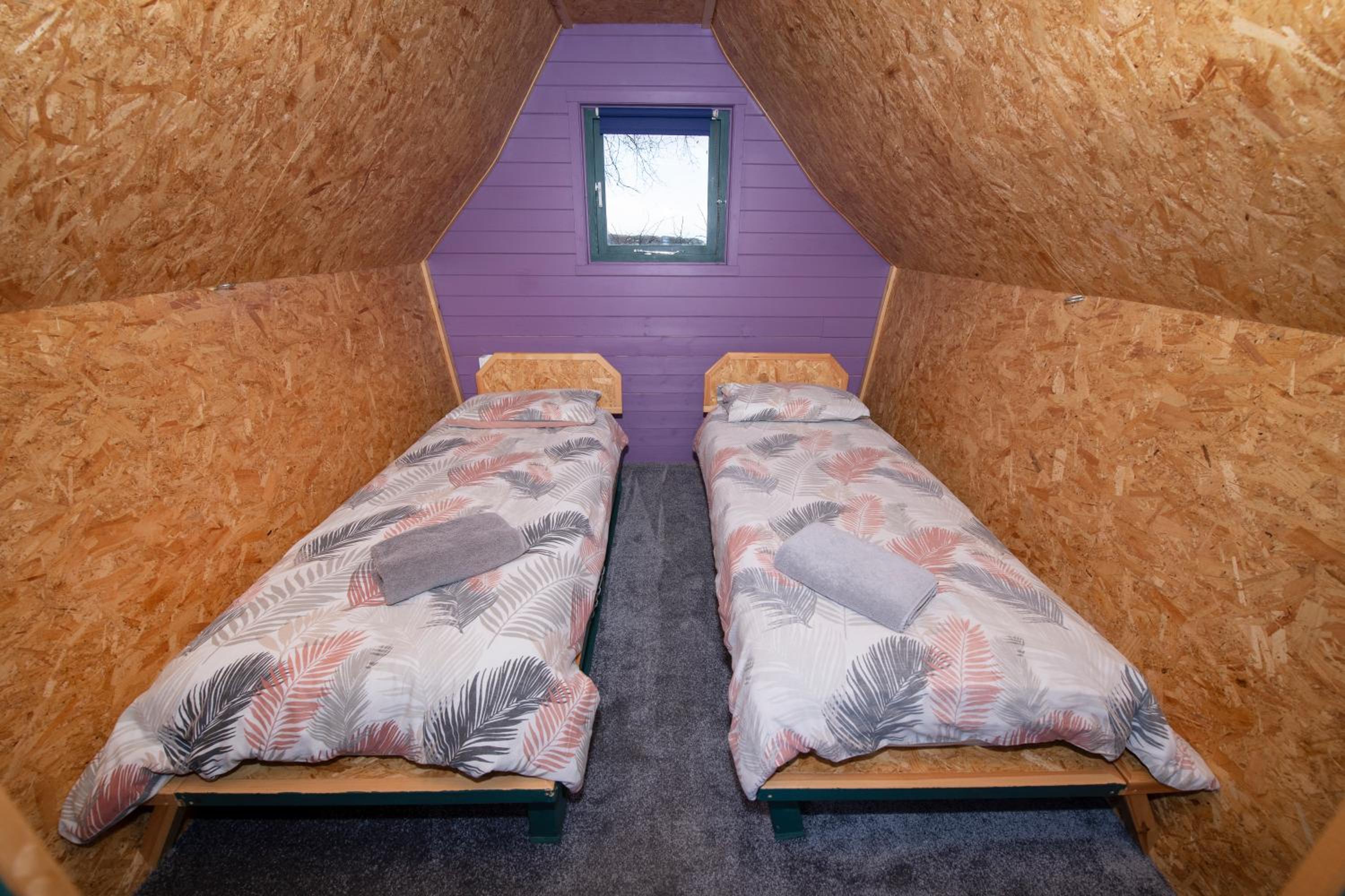 One-Bedroom Apartment - Photo 3