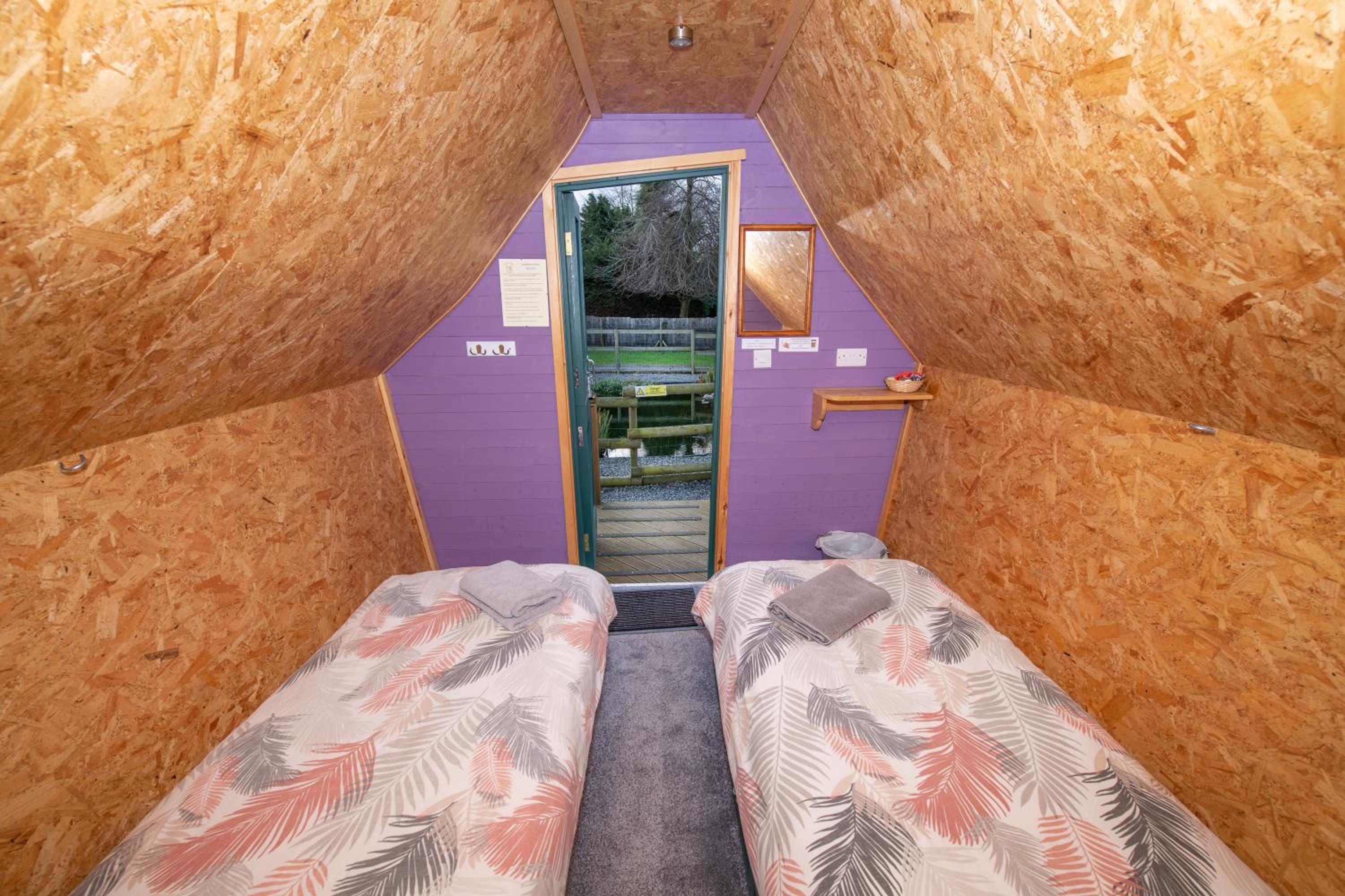 One-Bedroom Apartment - Photo 8