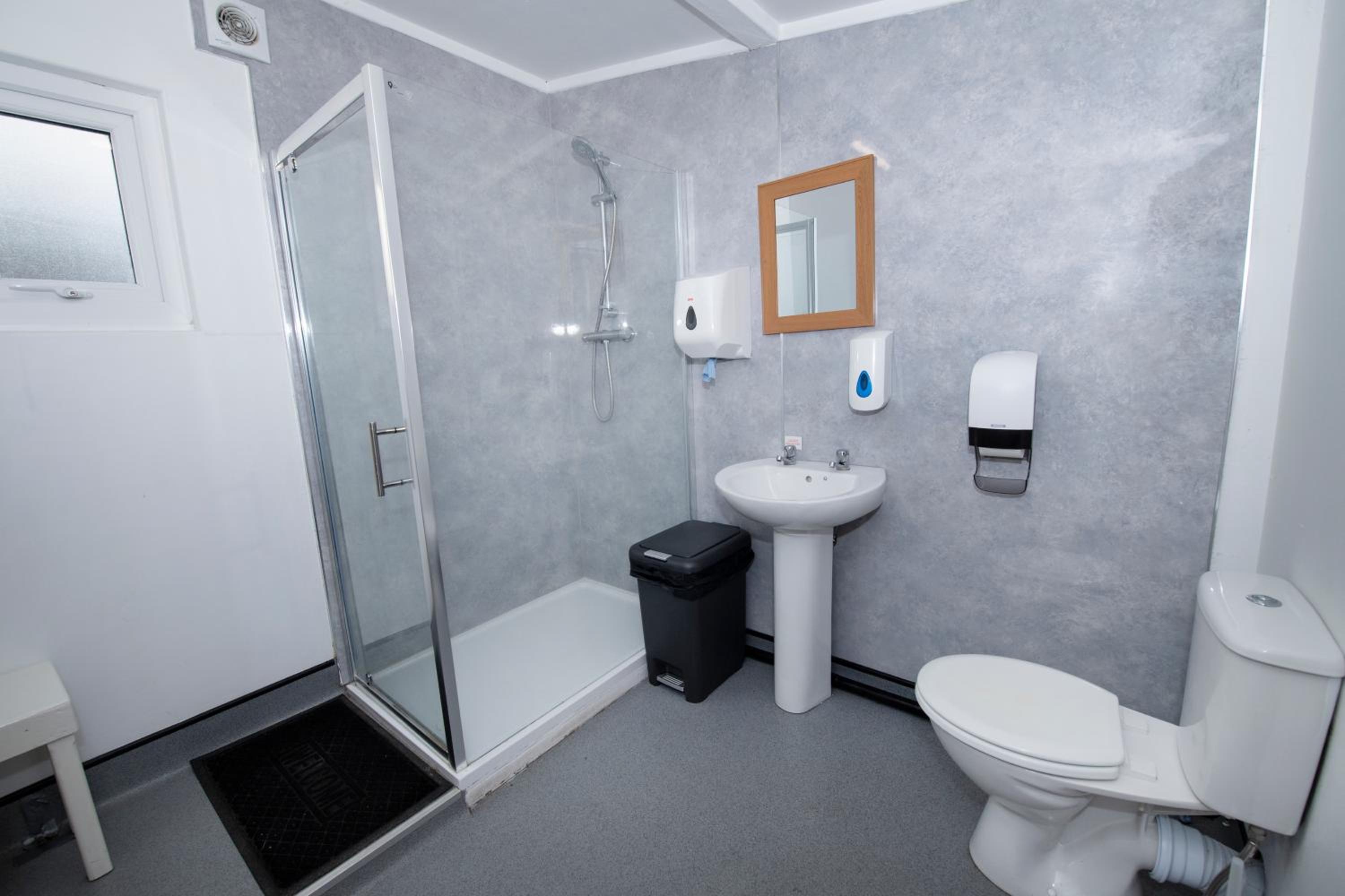 One-Bedroom Apartment - Photo 10