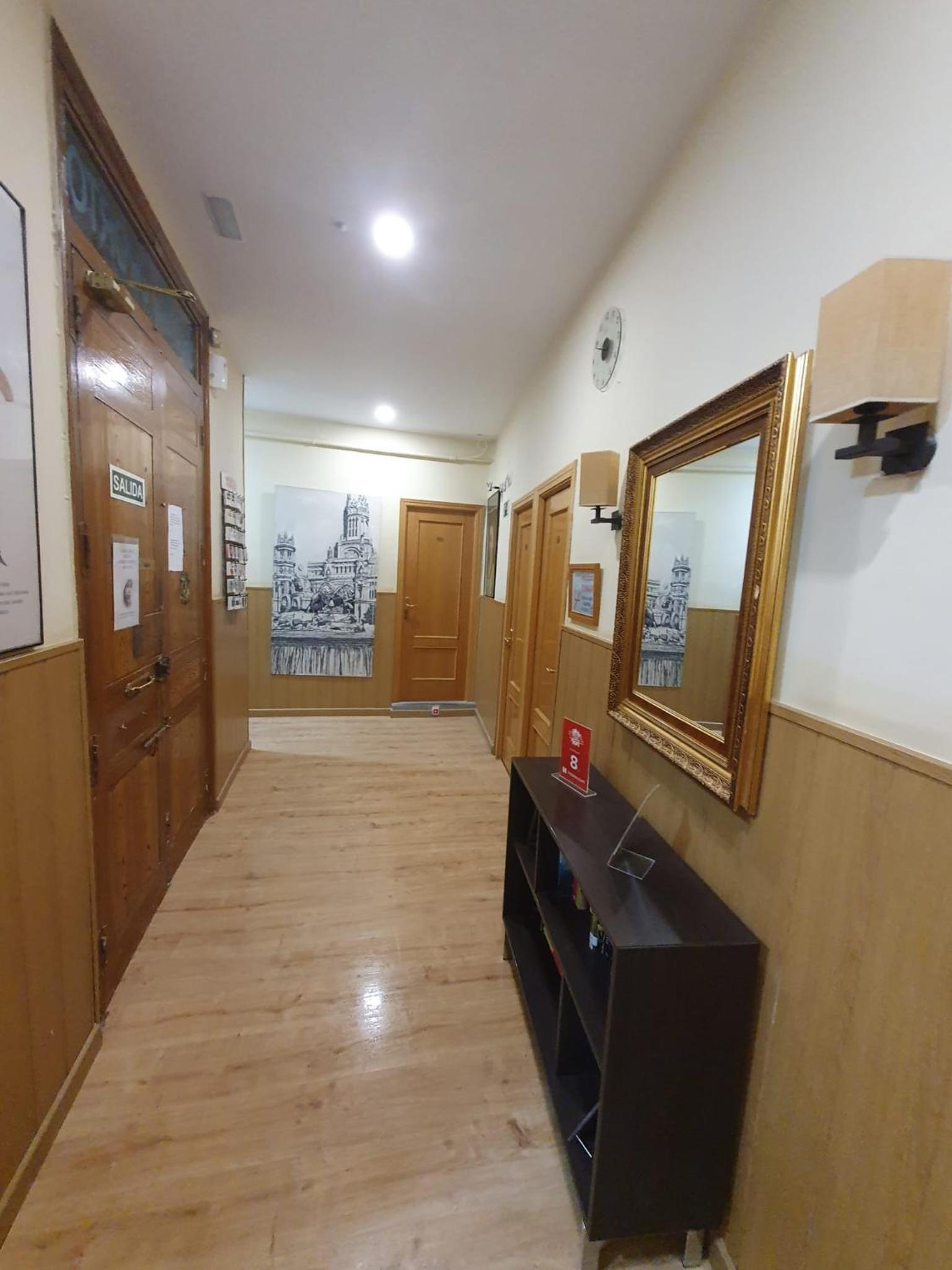 Basic Triple Room - Photo 4