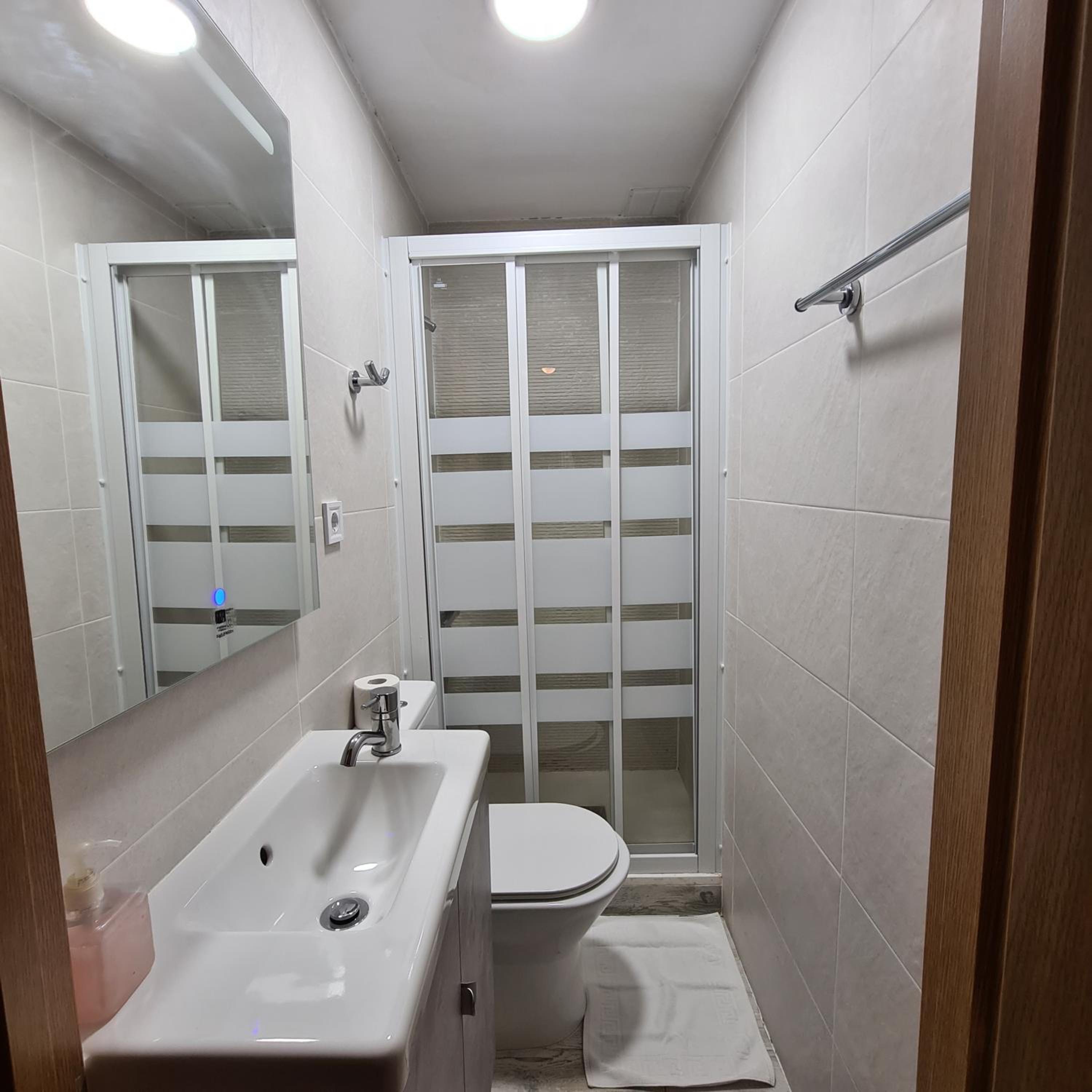 Basic Triple Room - Photo 5