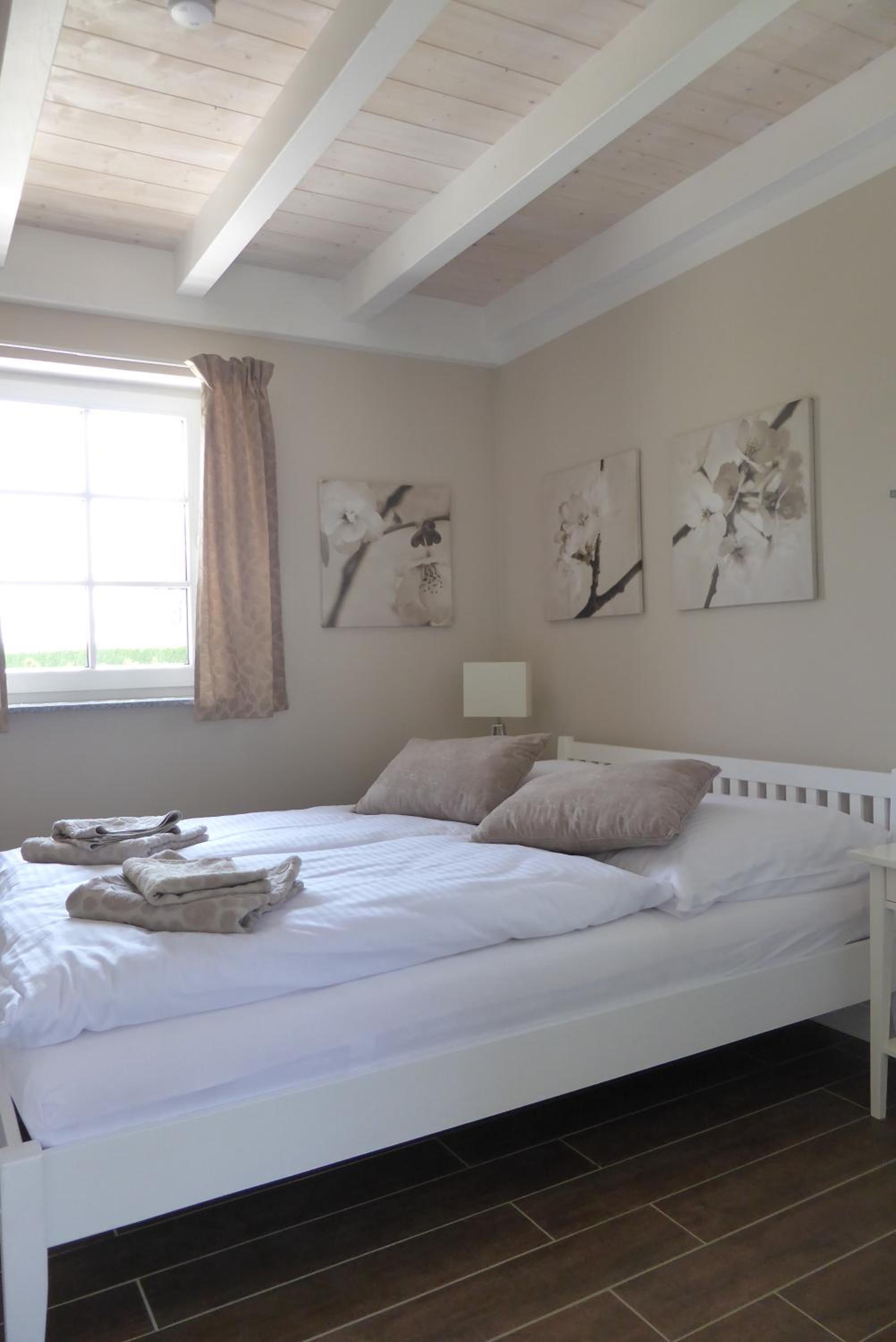 Four-Bedroom House photo 1