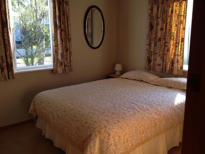 Four-Bedroom House - Photo 1