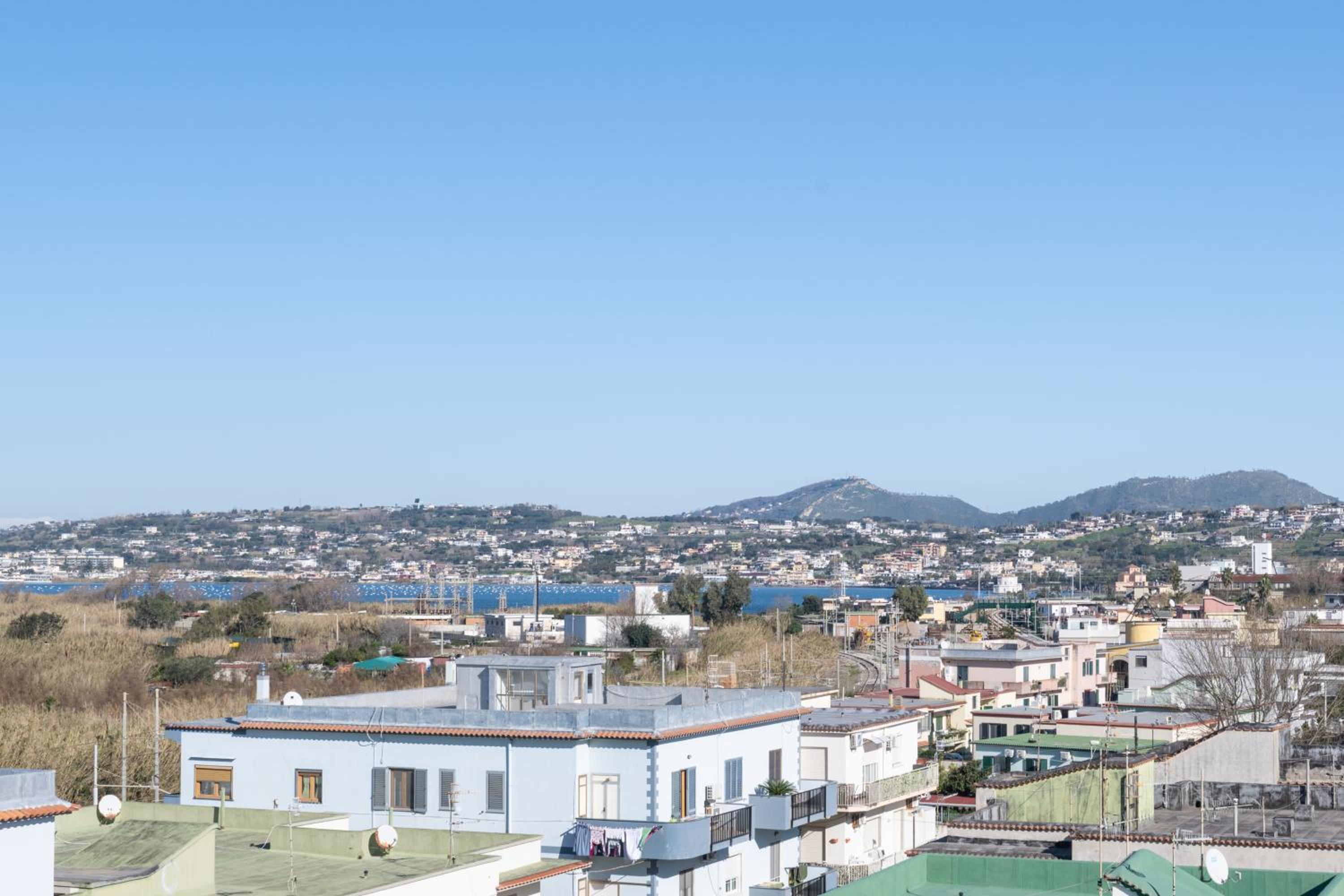 Deluxe Double Room with Sea View - Photo 4