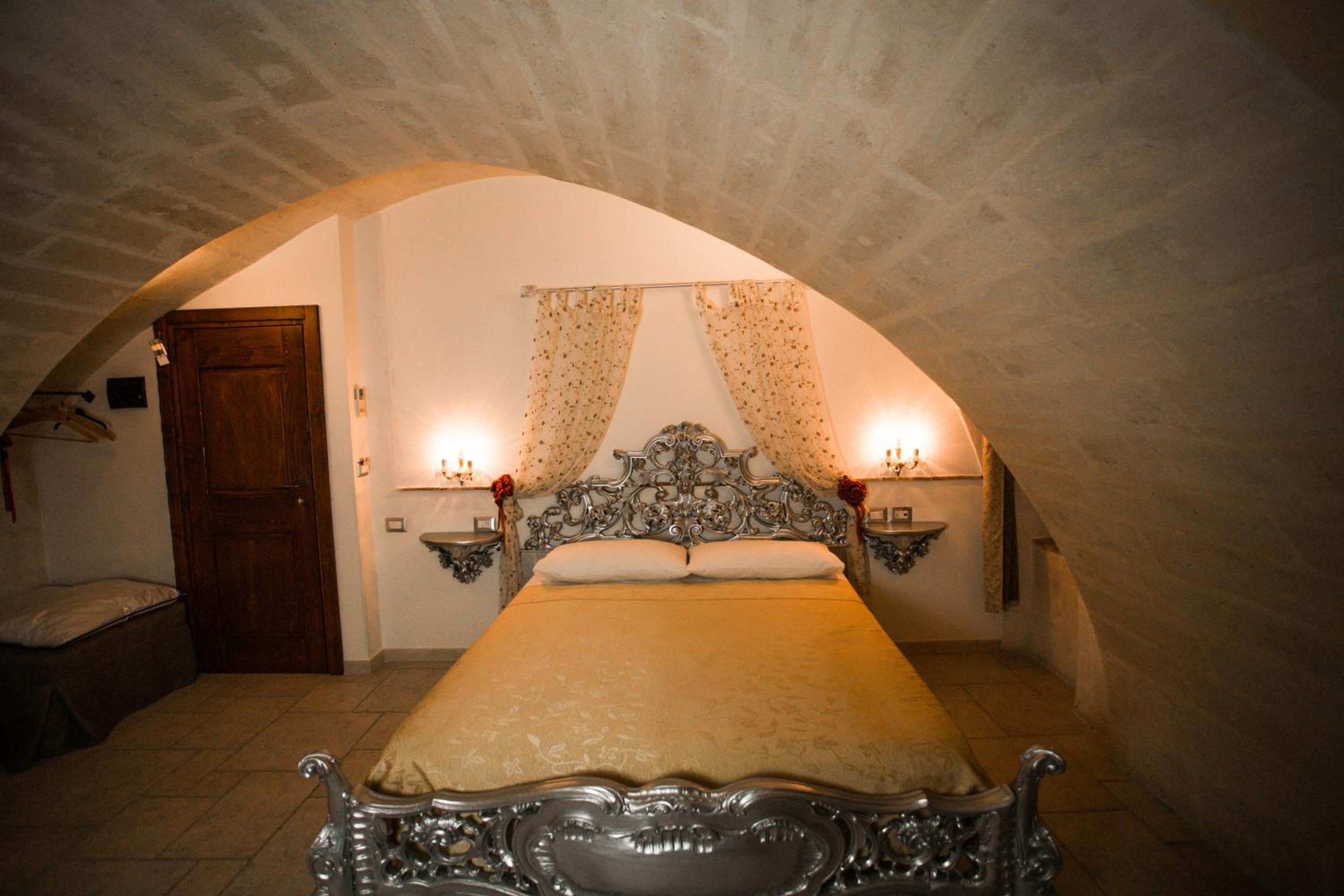 Superior Double Room - Photo 5