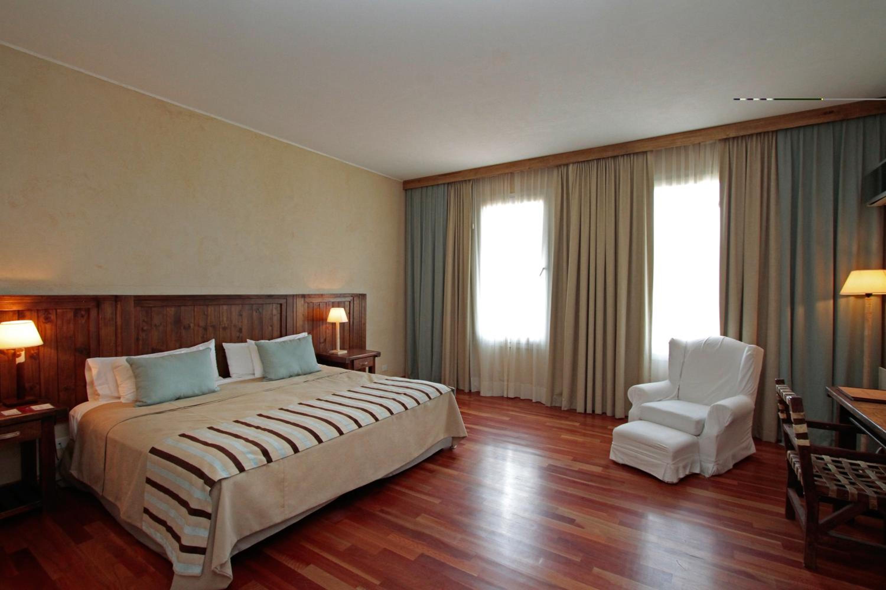 Senior Suite