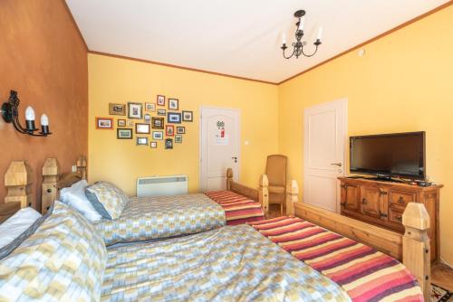 Twin Room with Balcony photo 2