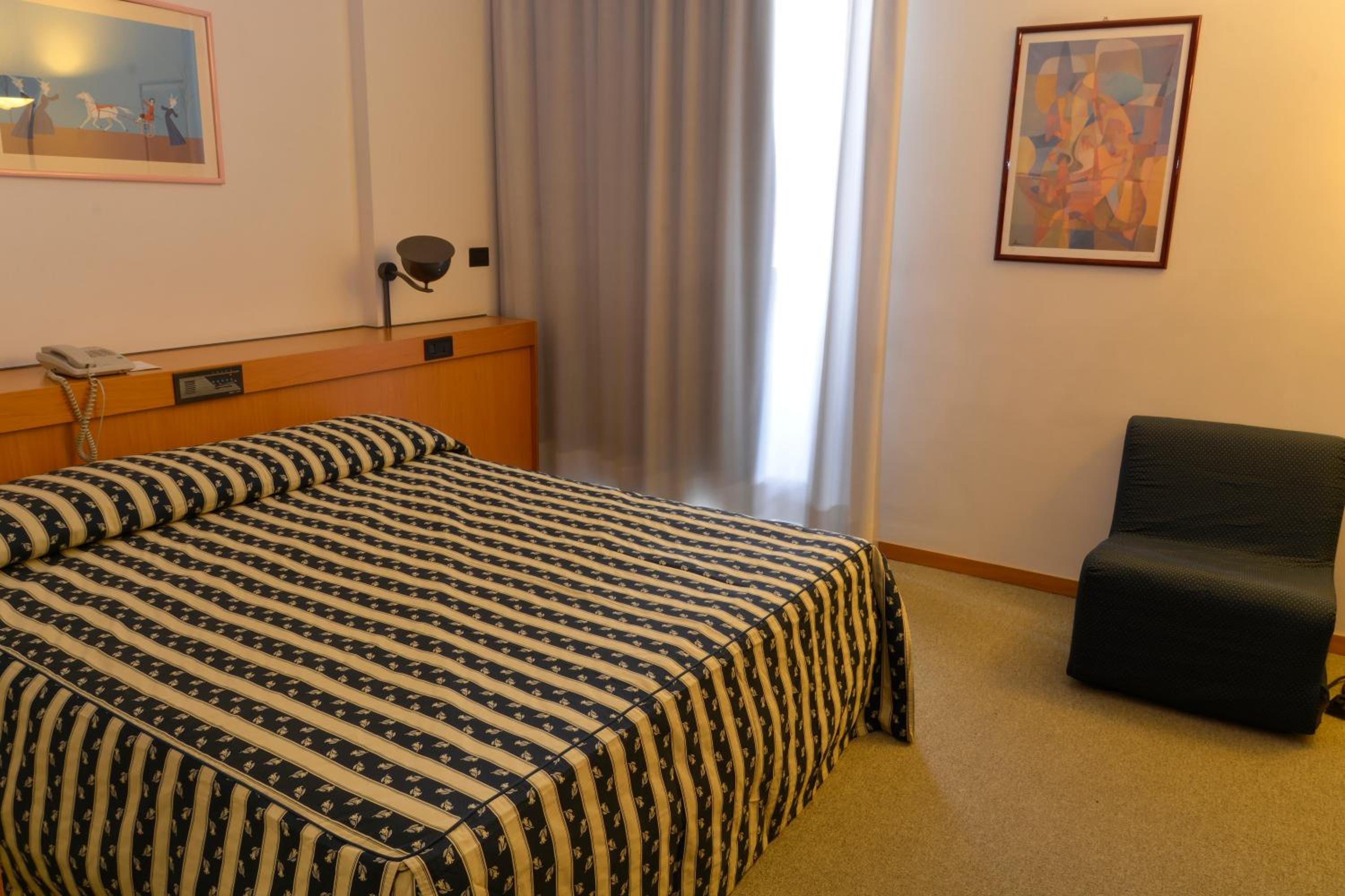 Triple Room - Photo 3