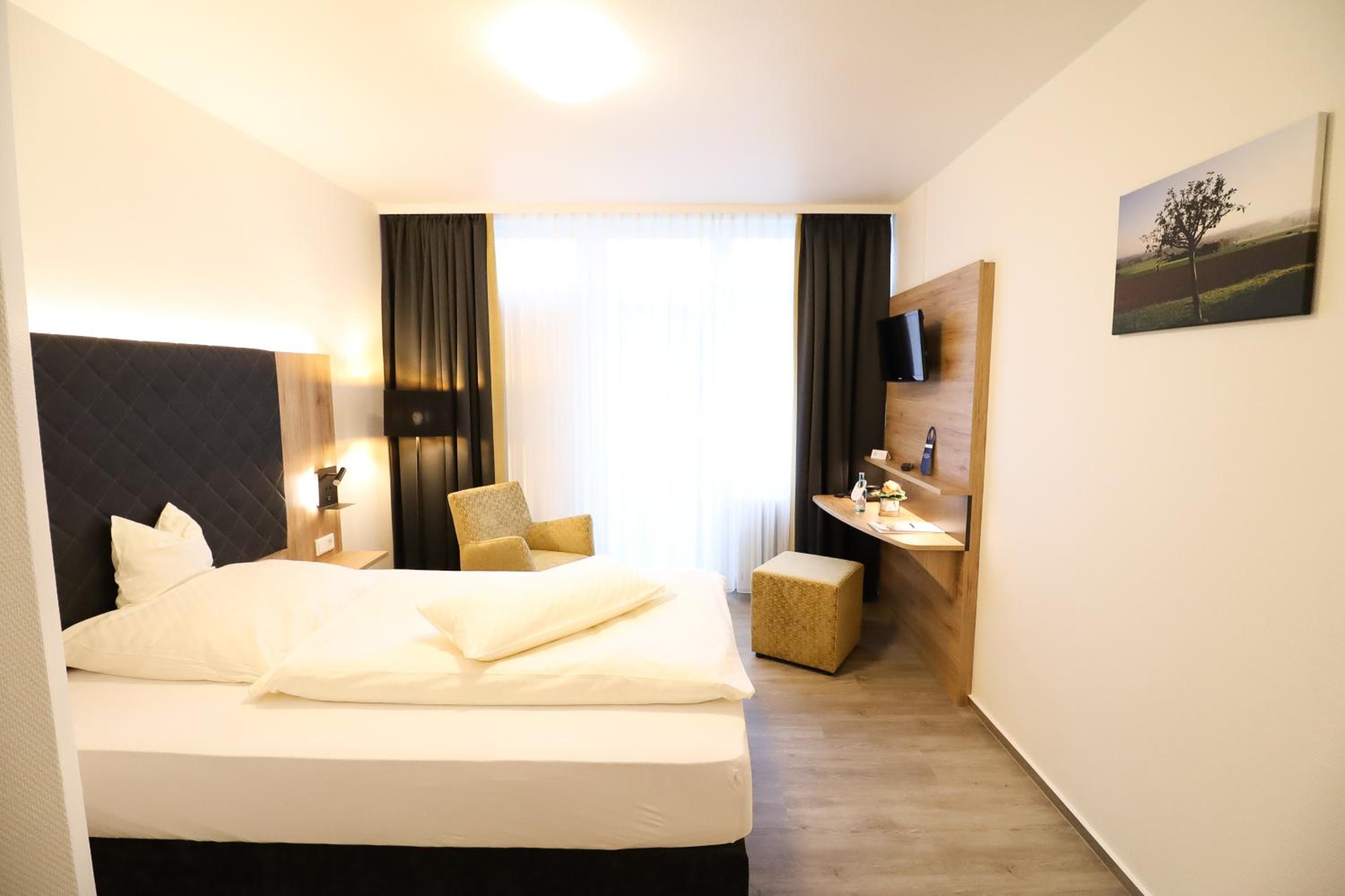 Single Room with Balcony