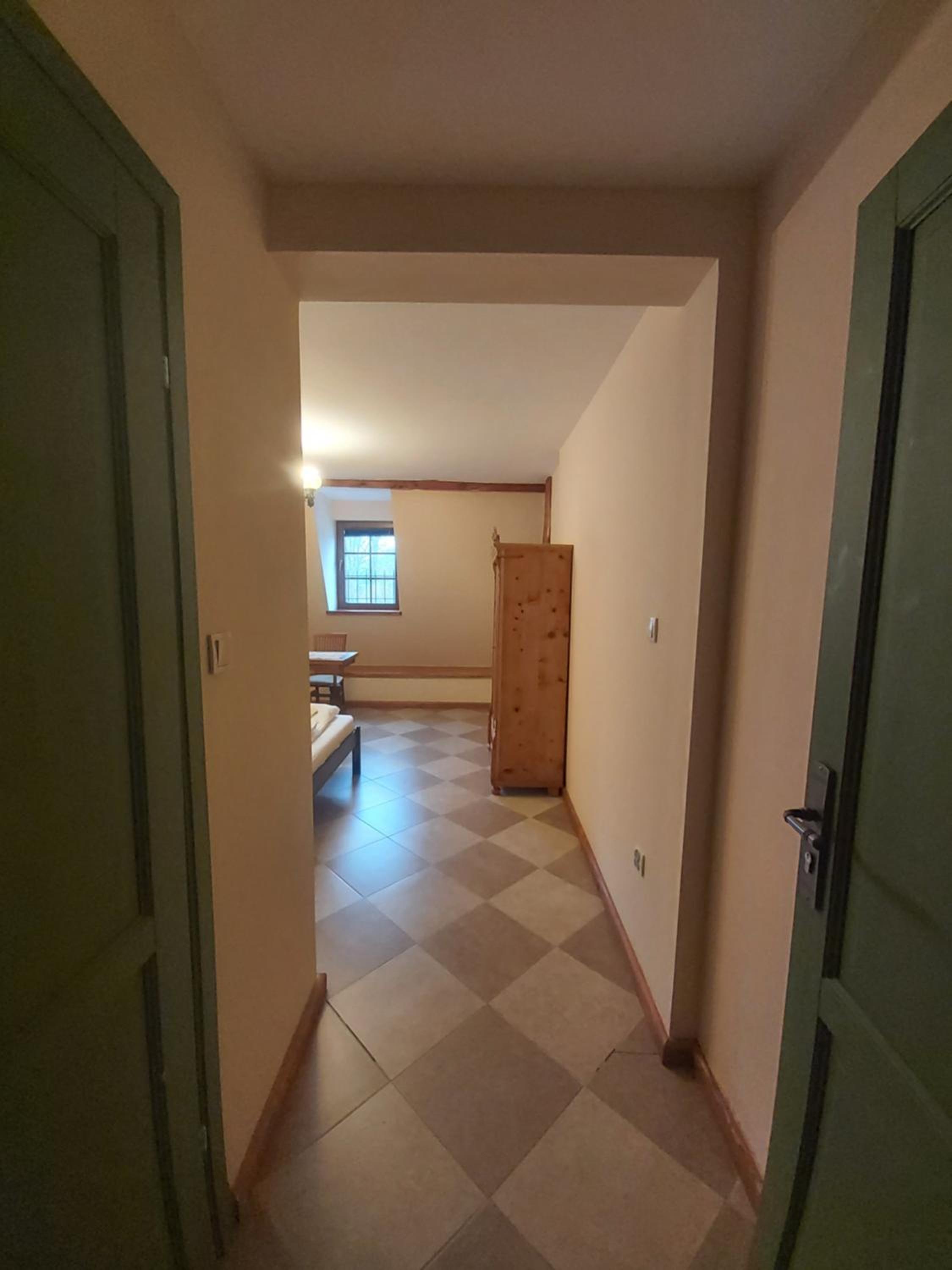 Twin Room with Bathroom