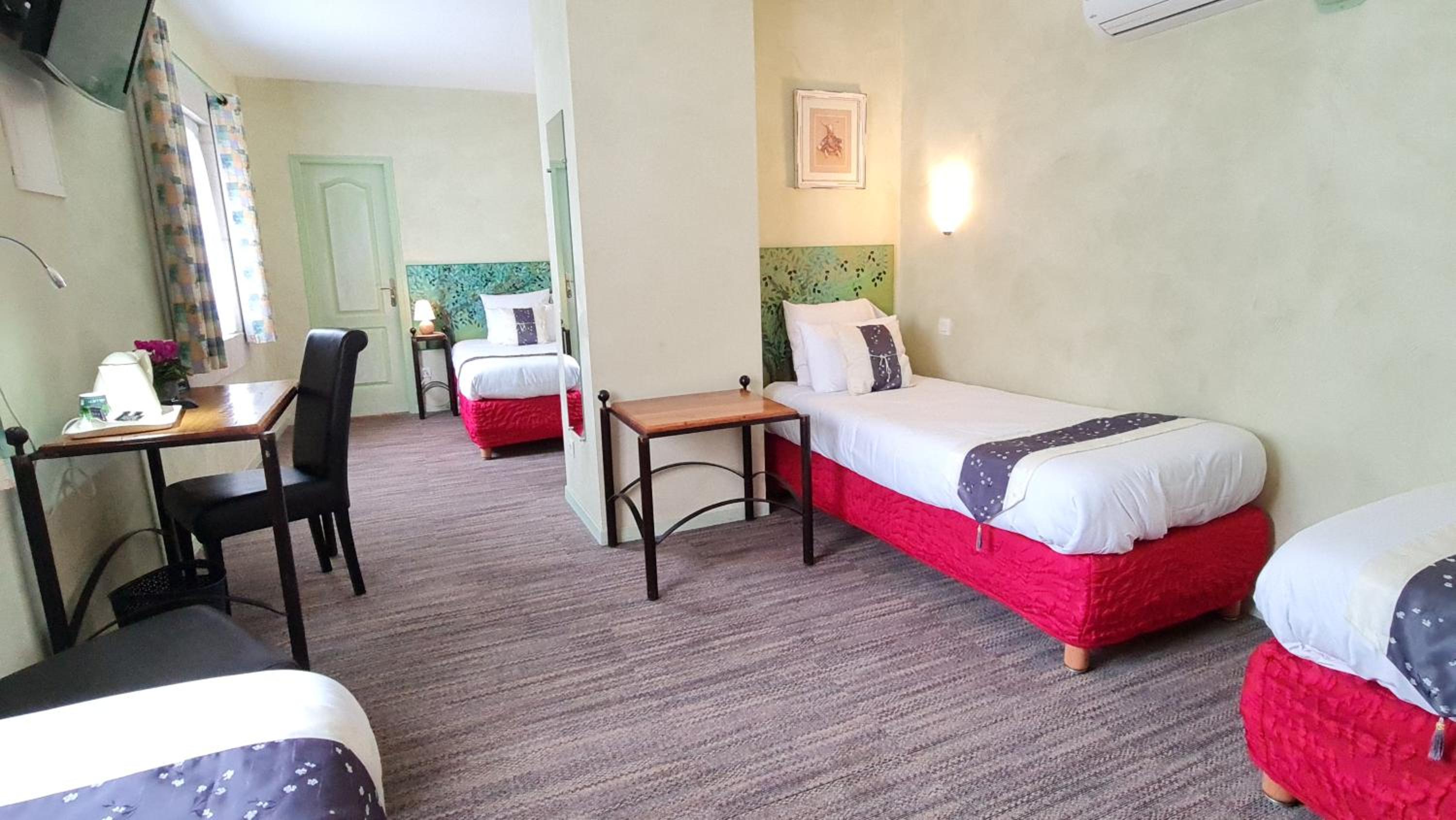 Quintuple Room photo 2