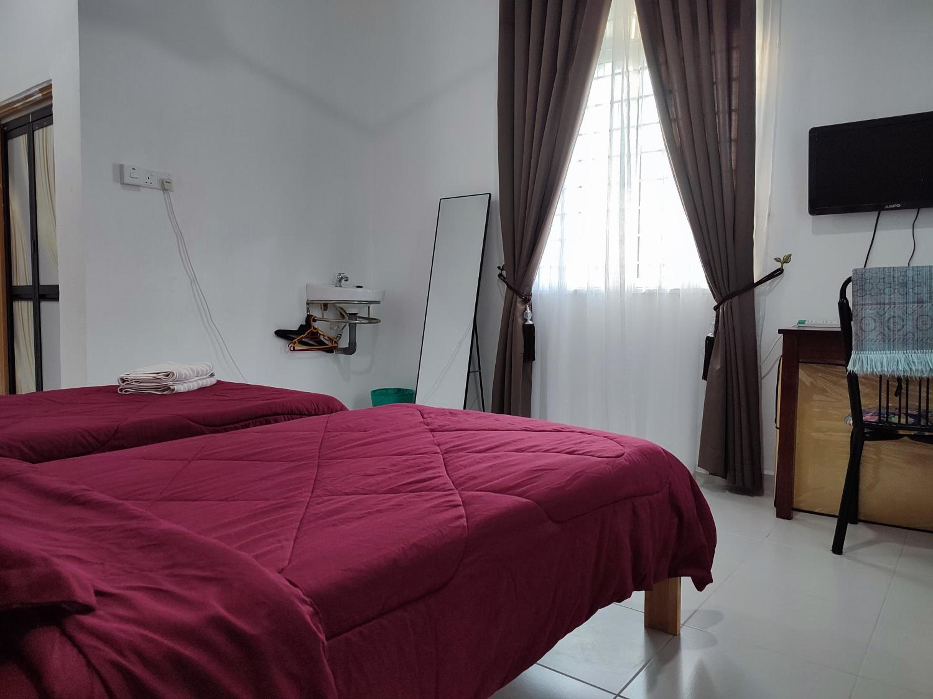 Twin Room - Photo 4
