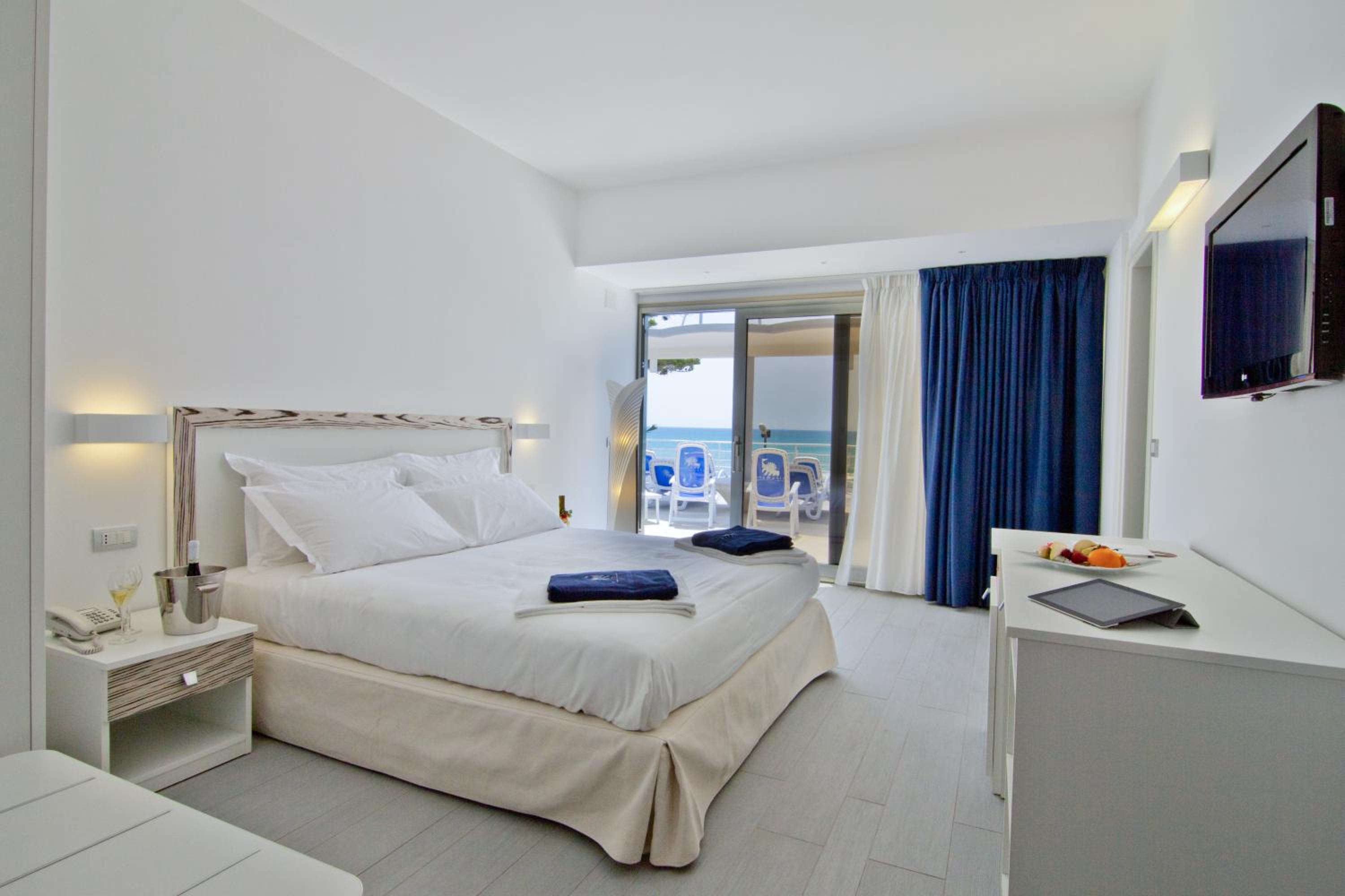 Double Room with Sea View