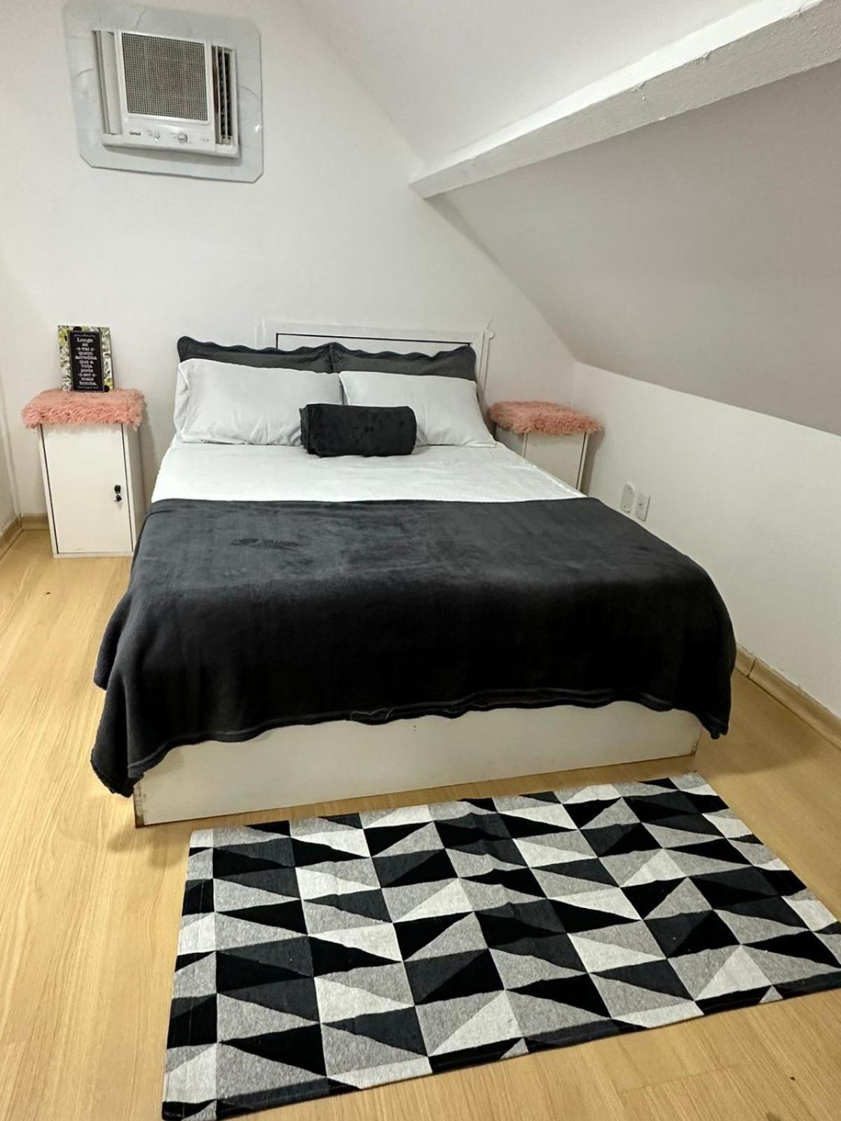 Standard Single Room with Shared Bathroom