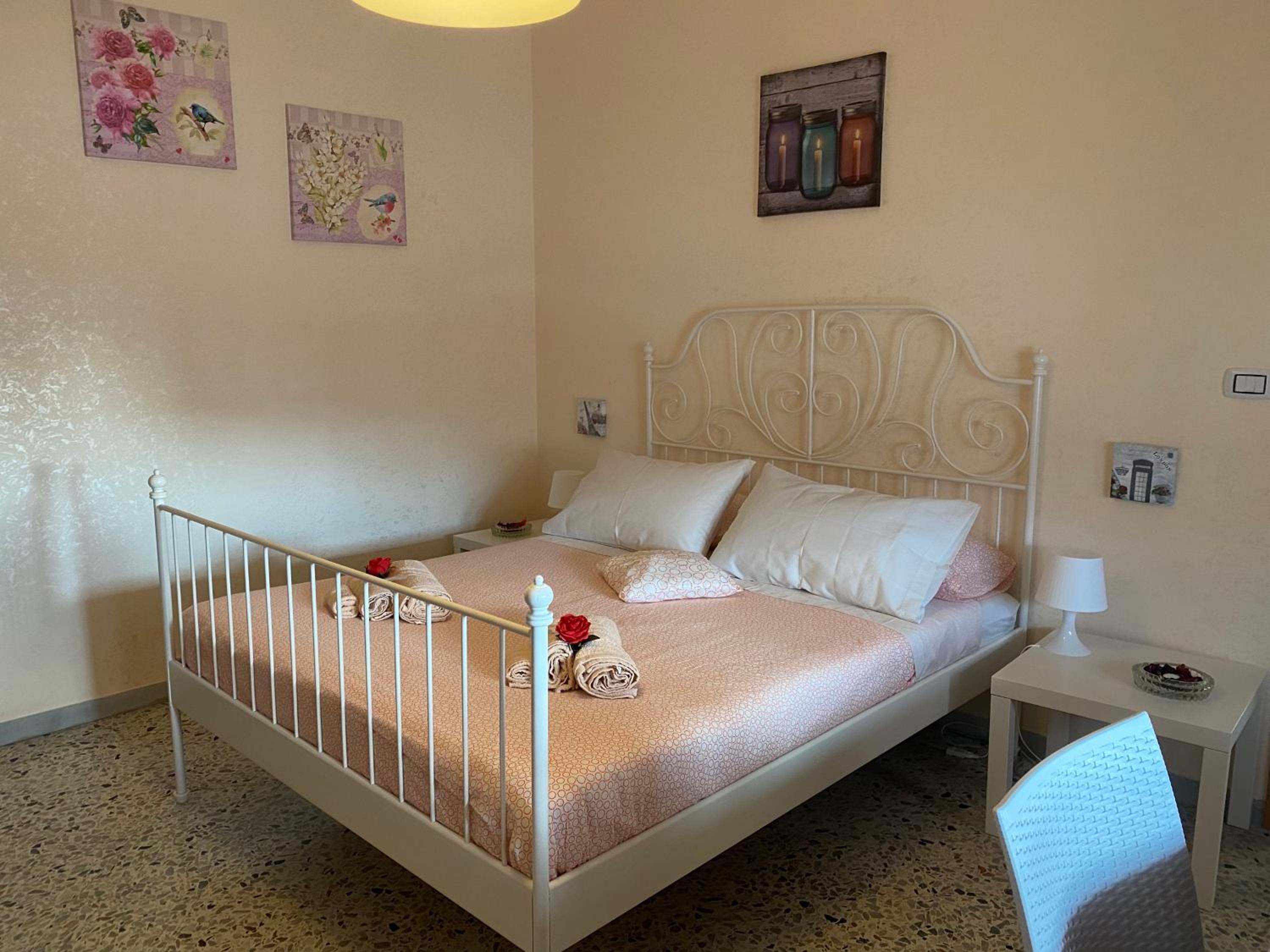 One-Bedroom Apartment - Photo 64