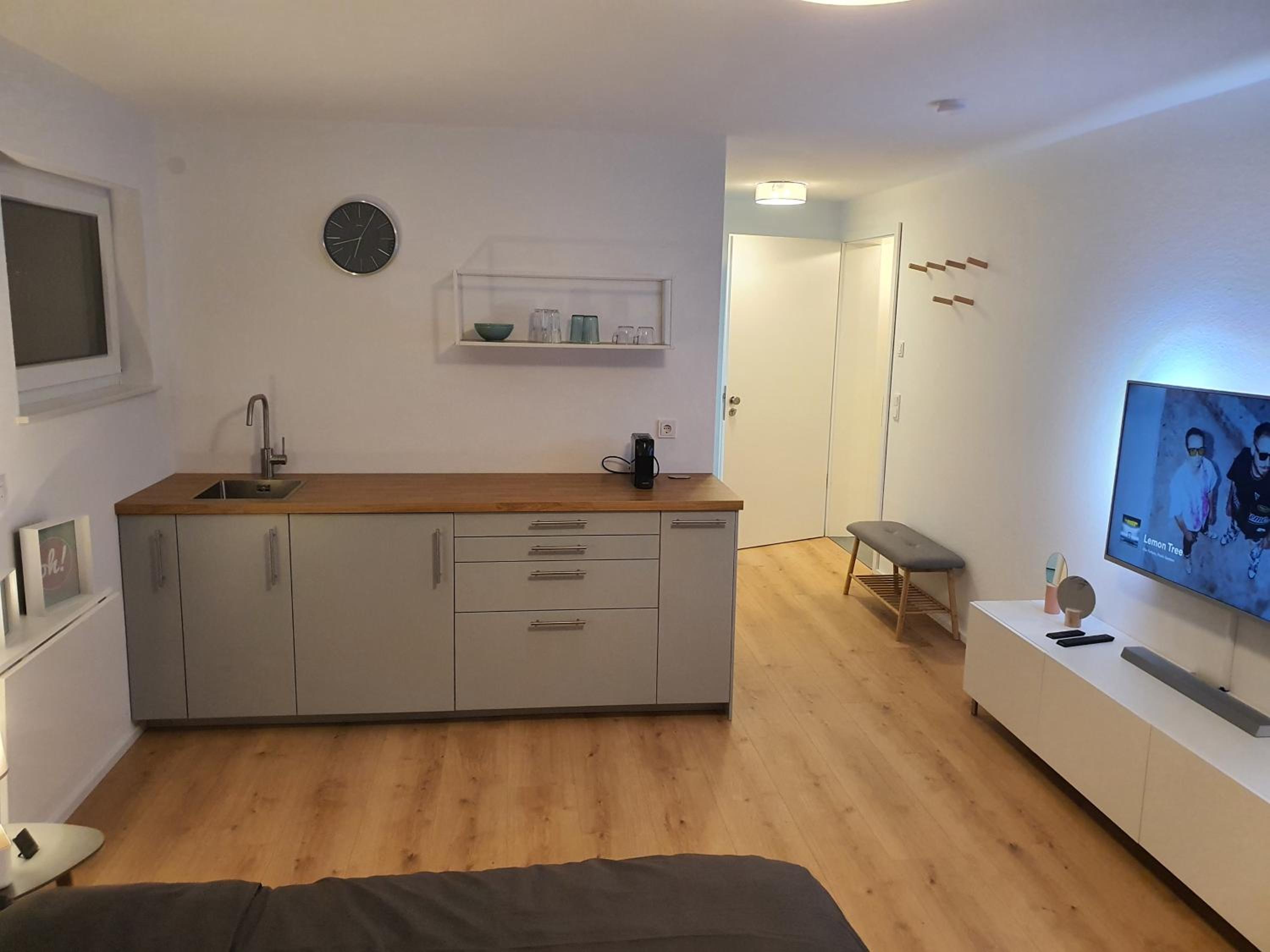 One-Bedroom Apartment - Photo 10