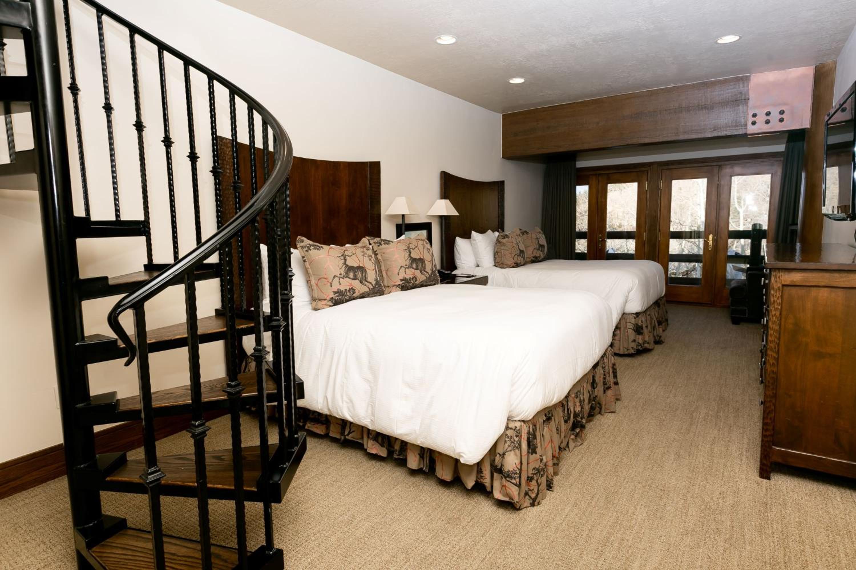 Suite - Photo 6
