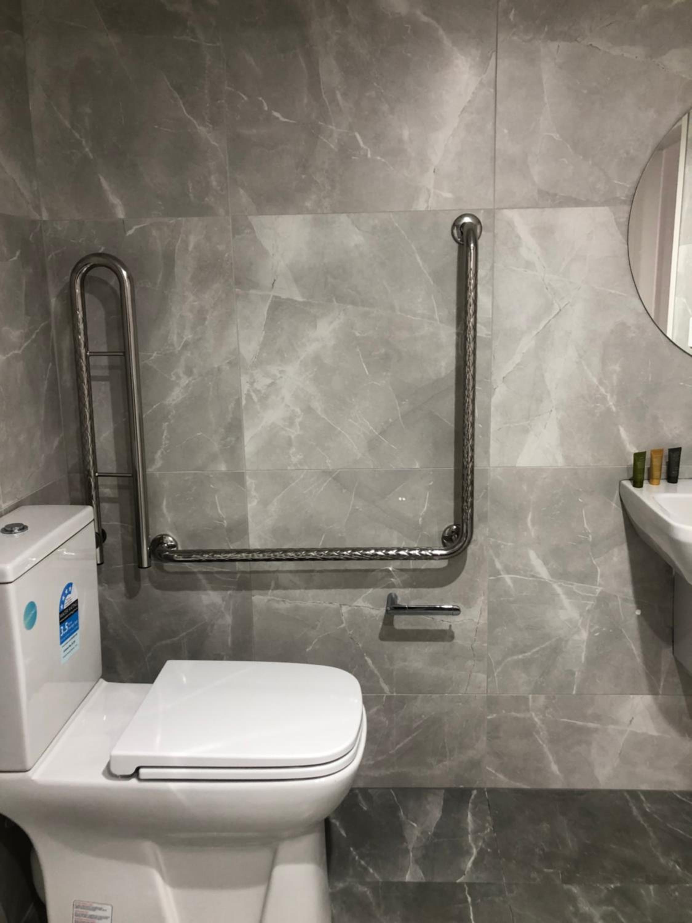Double Room - Disability Access - Photo 3