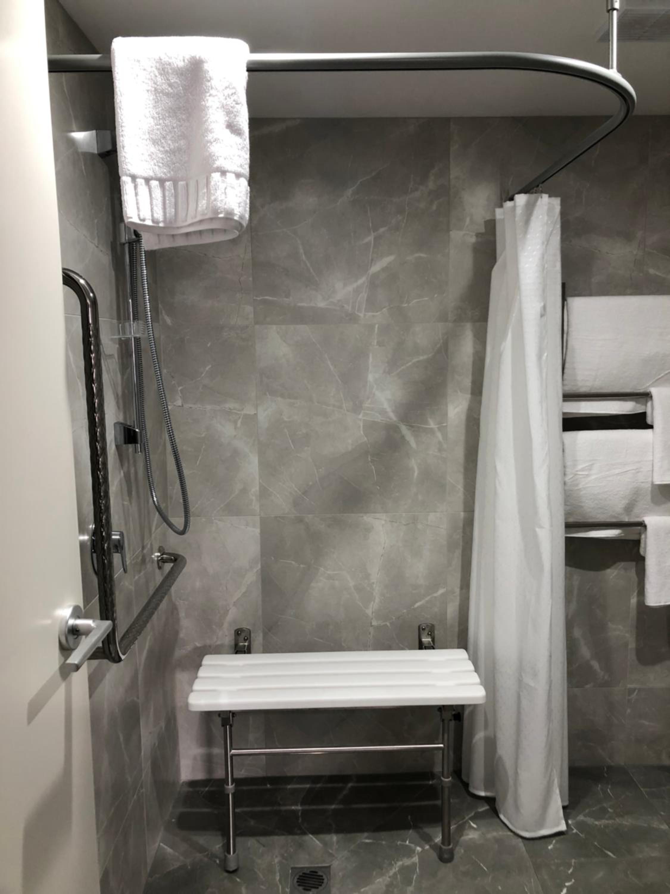 Double Room - Disability Access - Photo 2