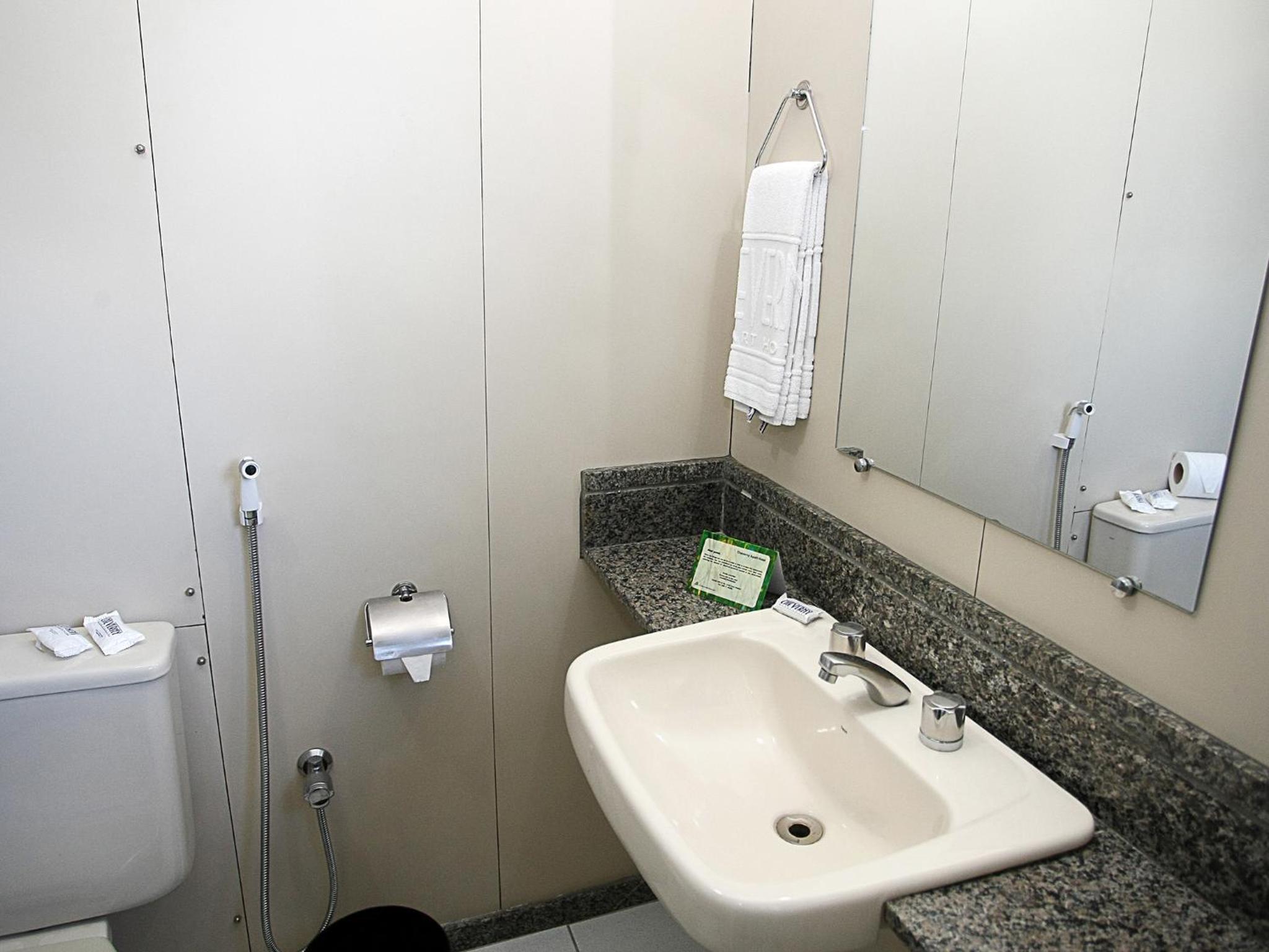 Deluxe Double Room - Photo 22
