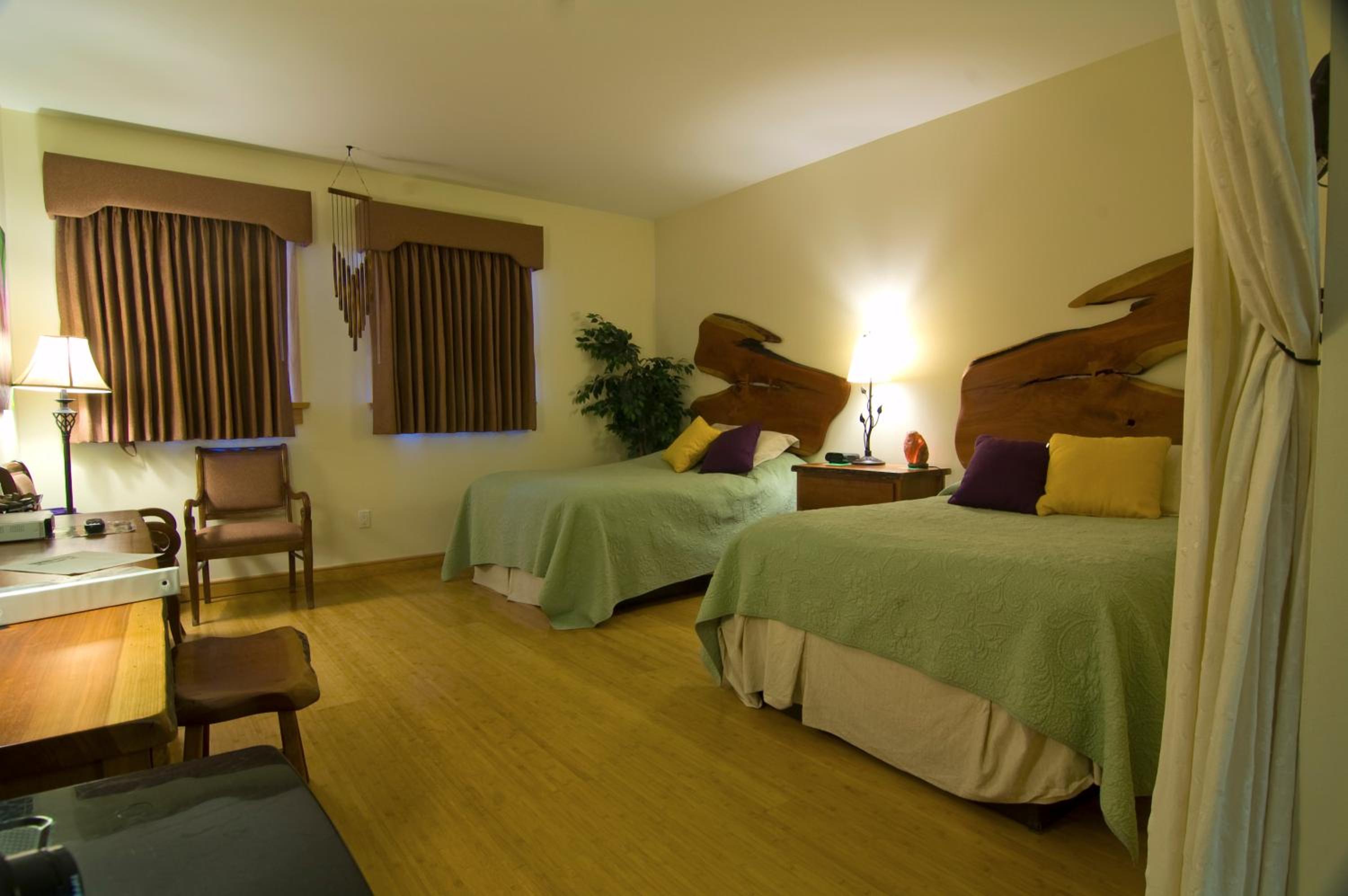 Double Room with Private Bathroom photo 2