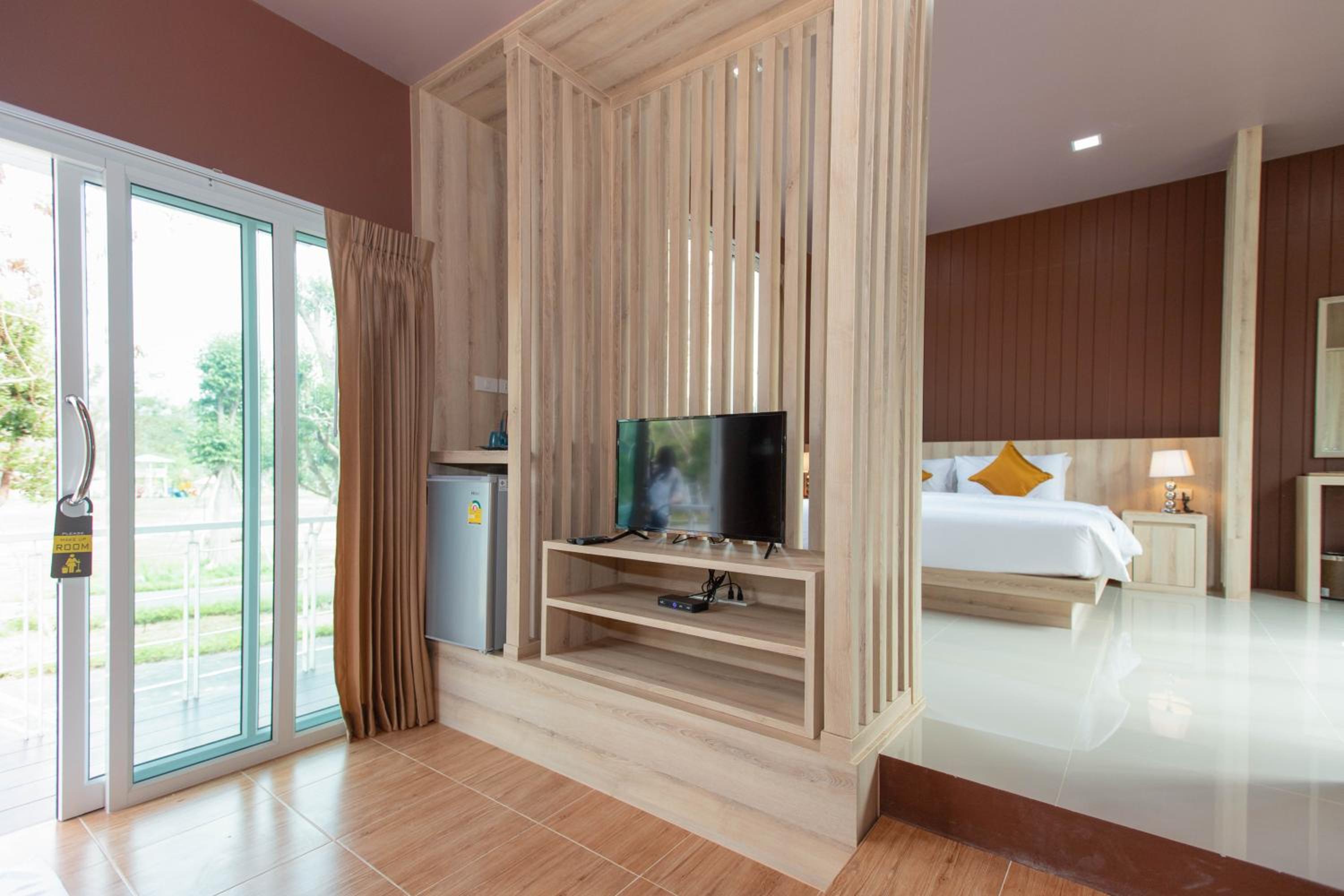 One-Bedroom House - Photo 1