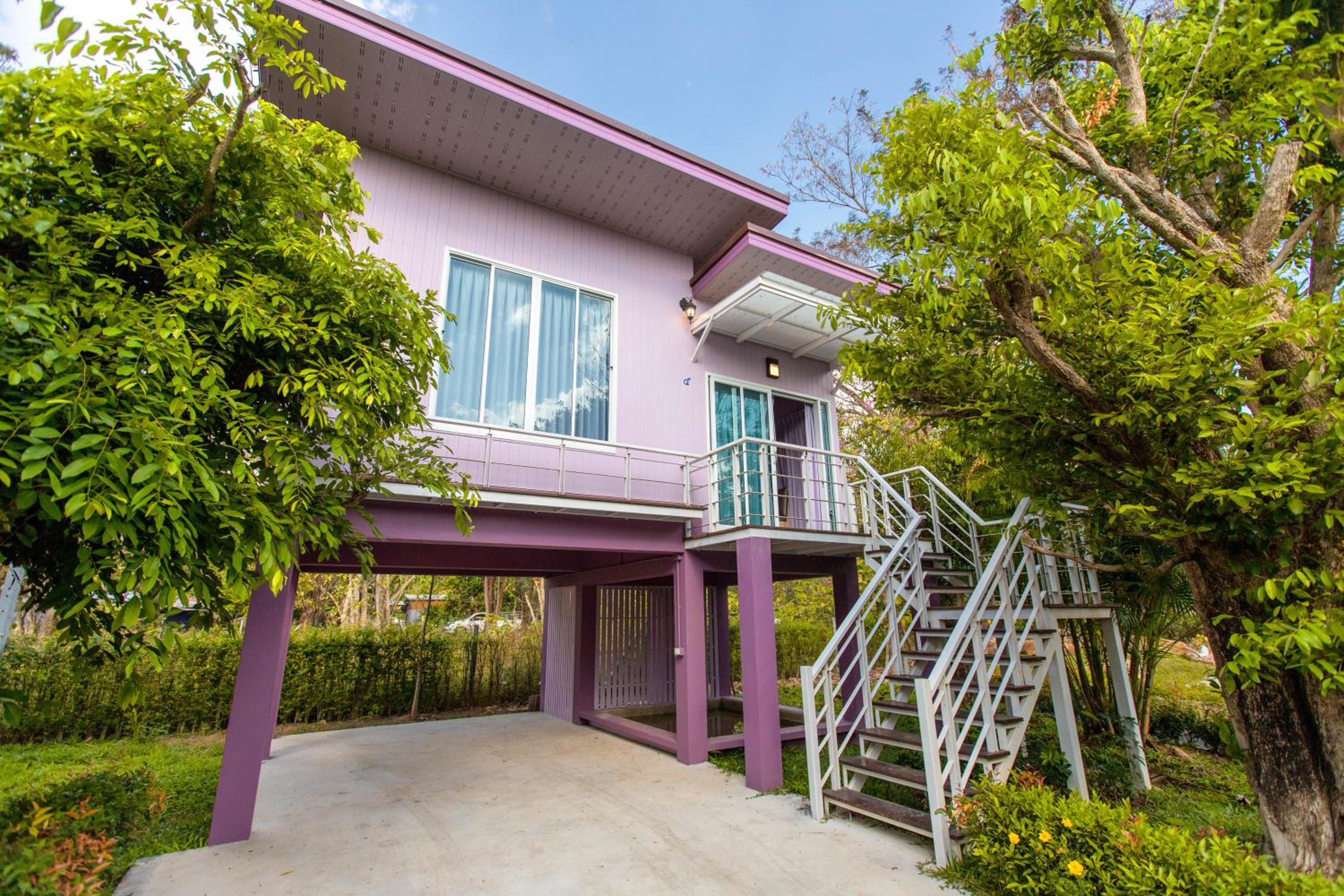 One-Bedroom House - Photo 4