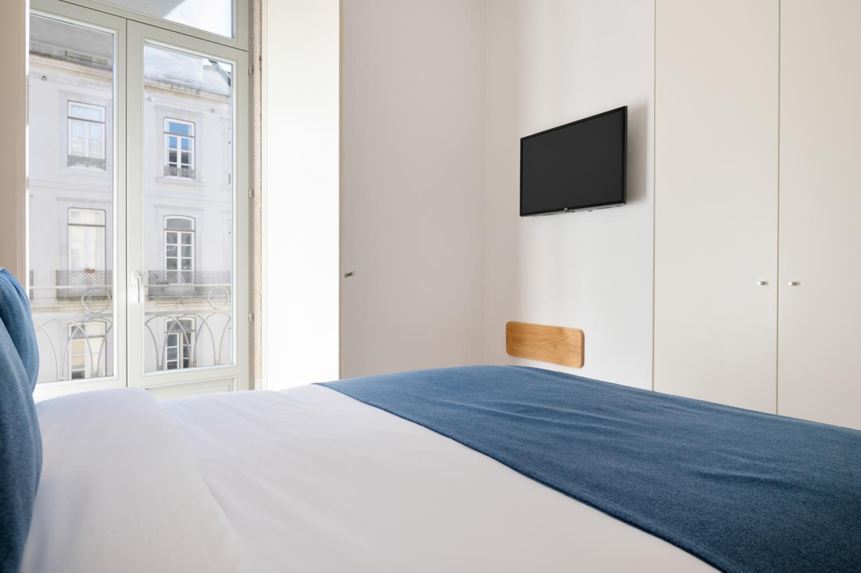 Standard Apartment with Two Double Beds  - Photo 11
