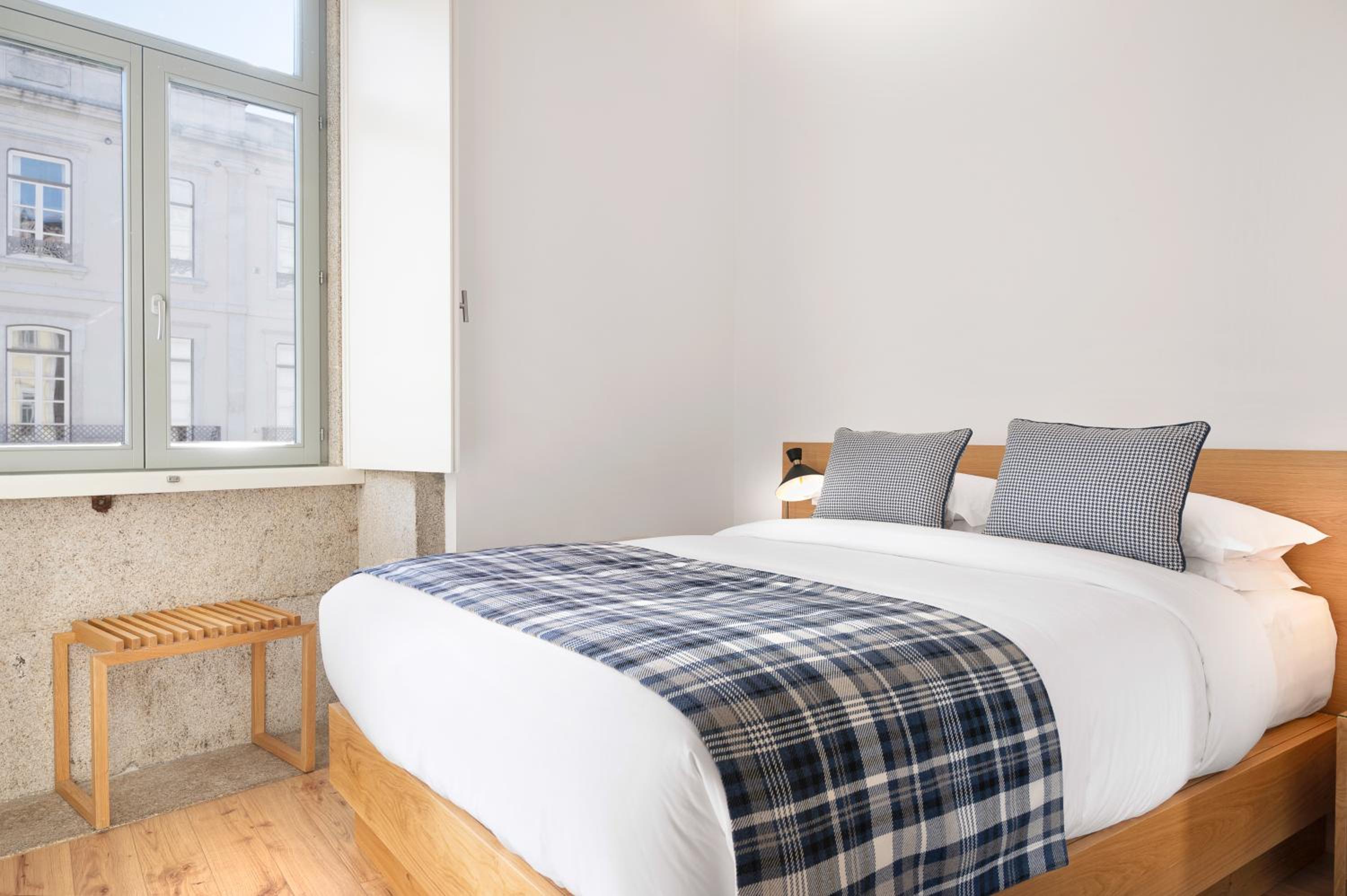 Standard Apartment with Two Double Beds  - Photo 12