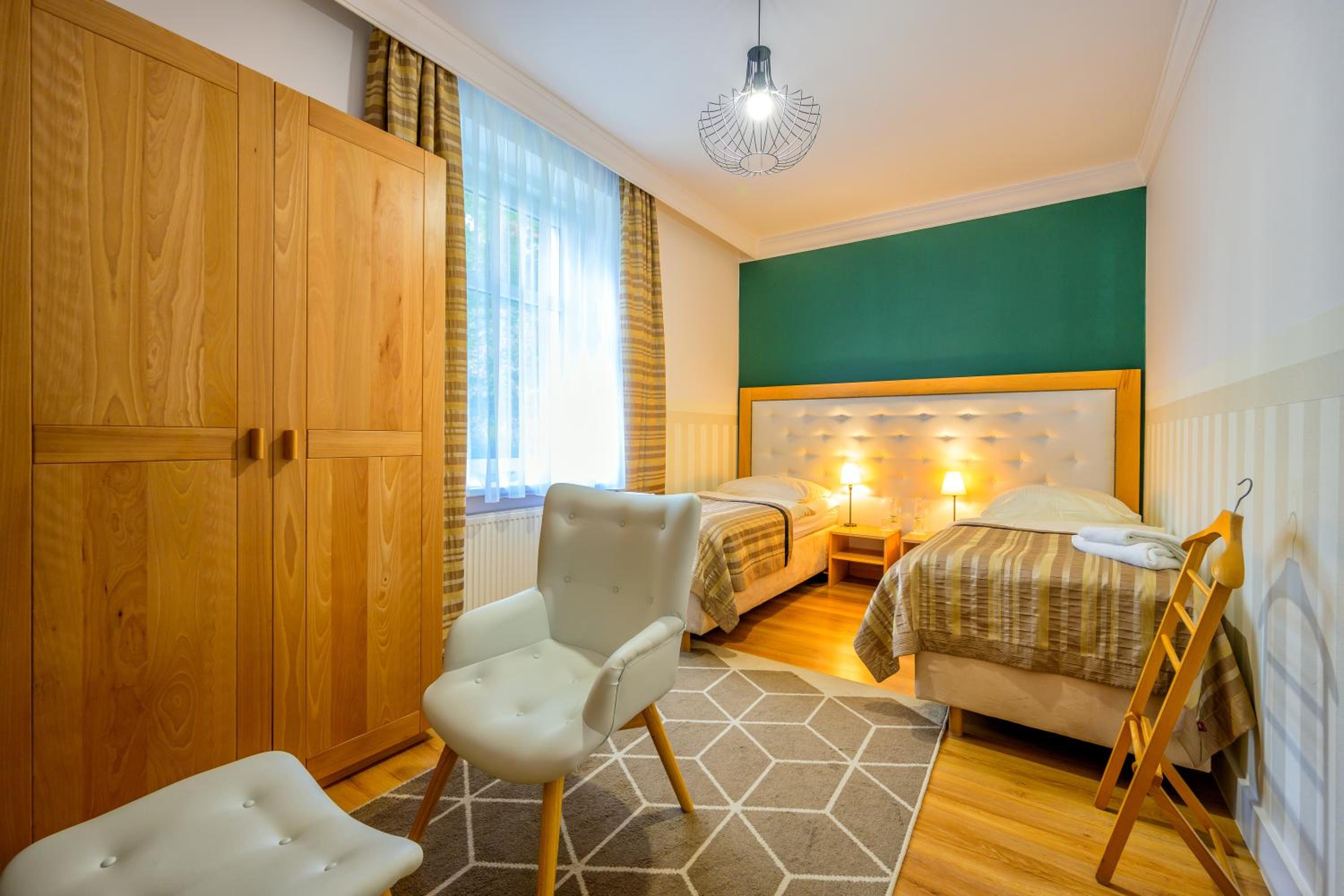 Family Apartment - Photo 7