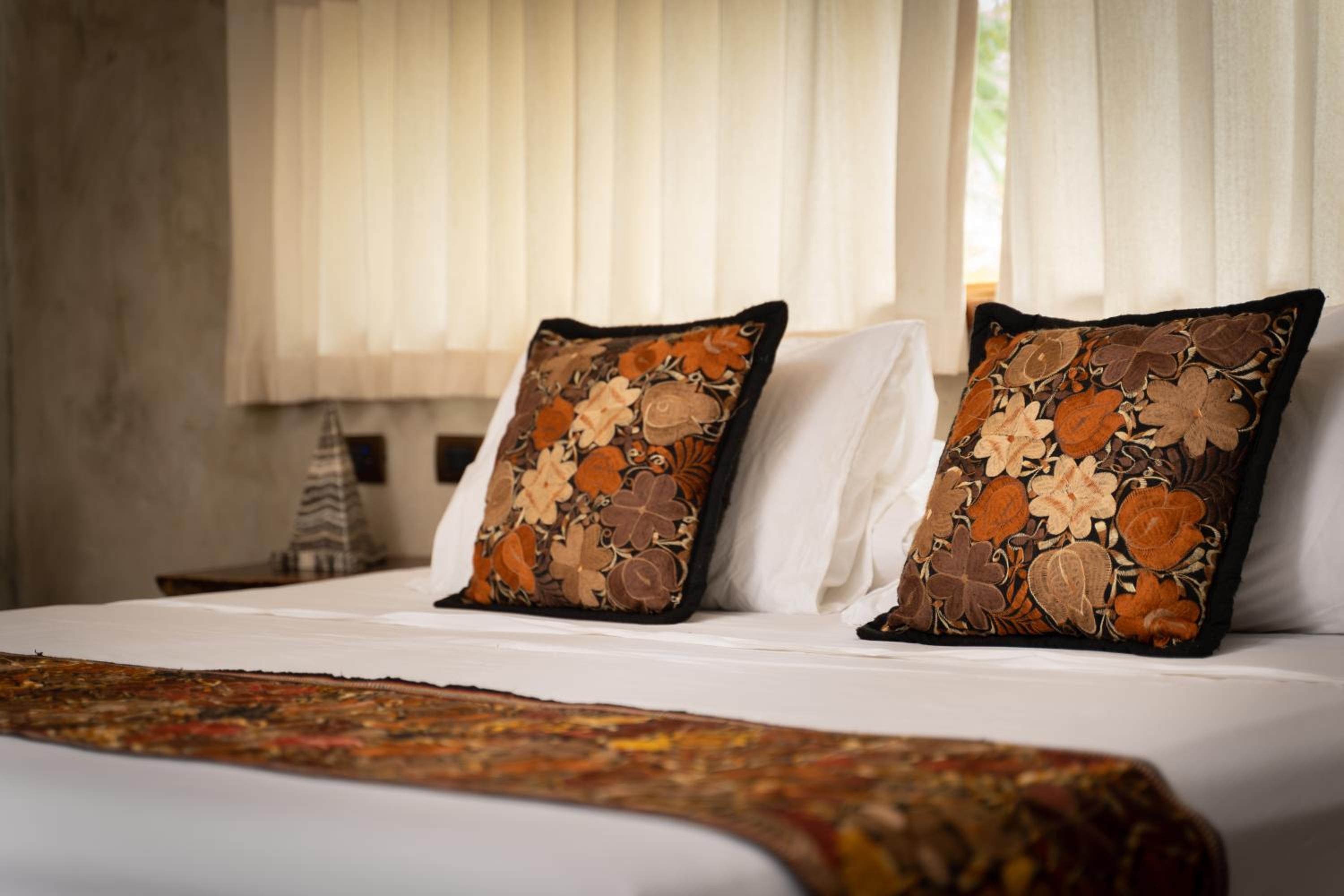 Superior Suite - Photo 6