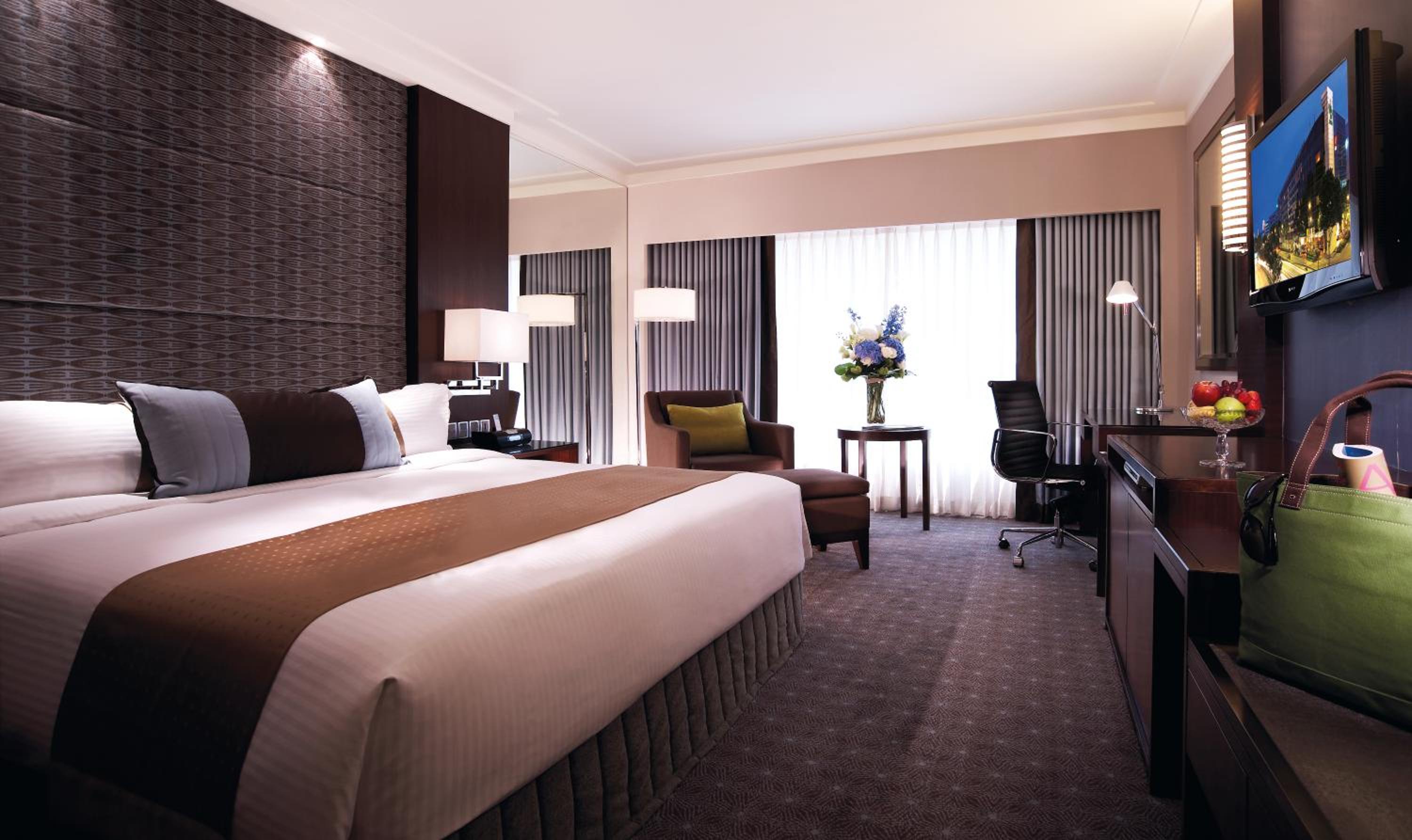 Premium King Room