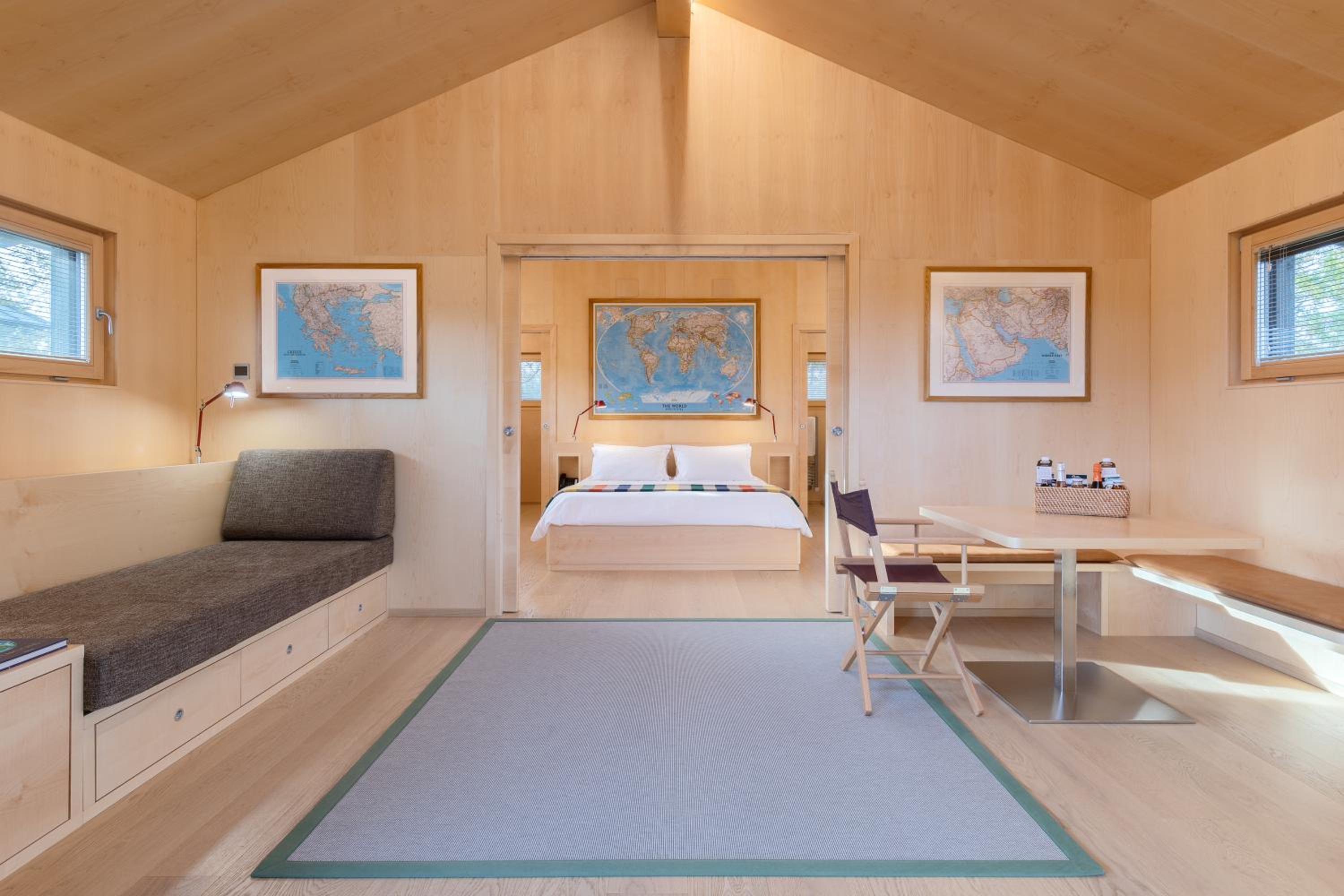 Double Room with Patio - Photo 5