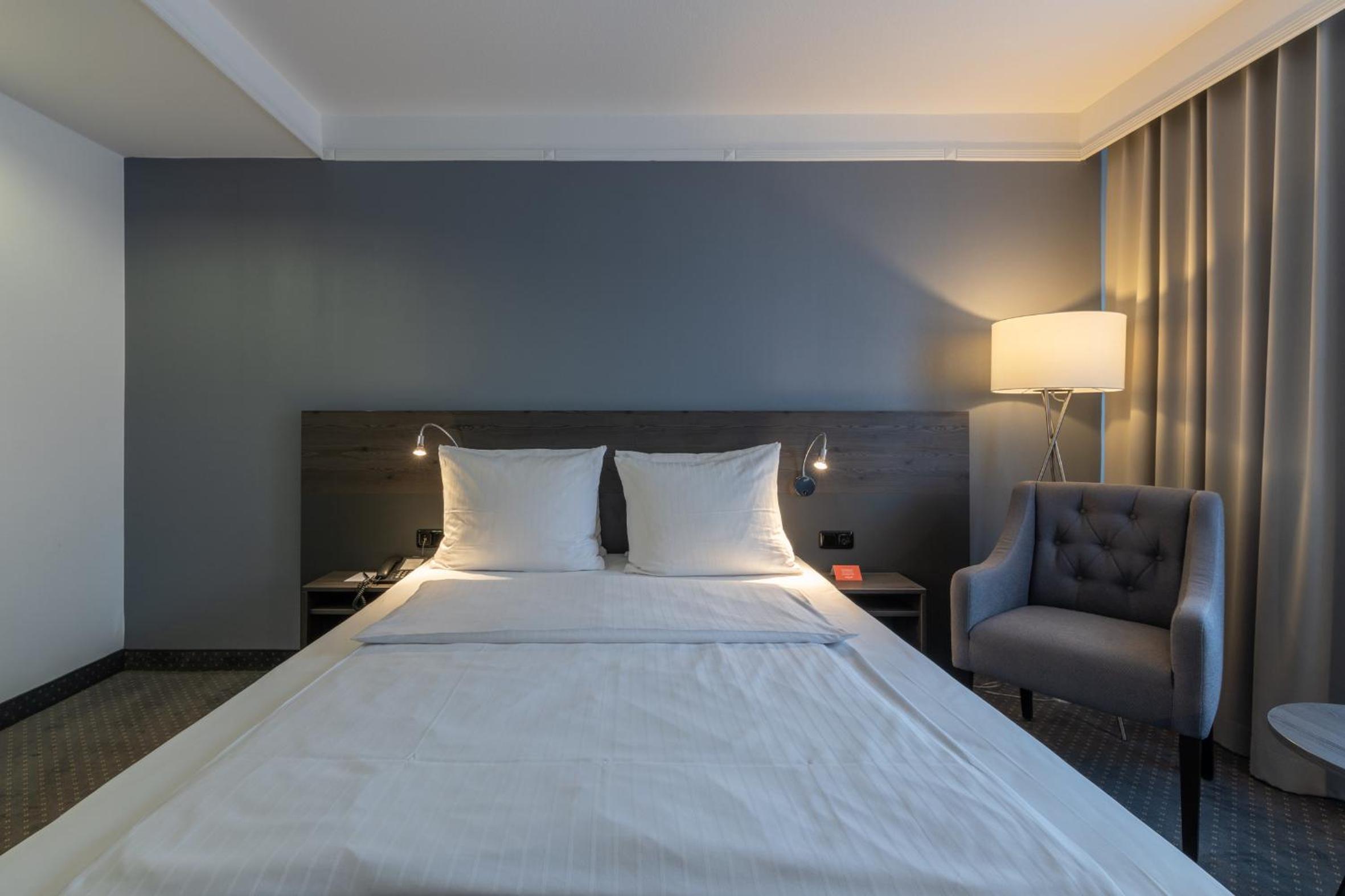 Single Room photo 2