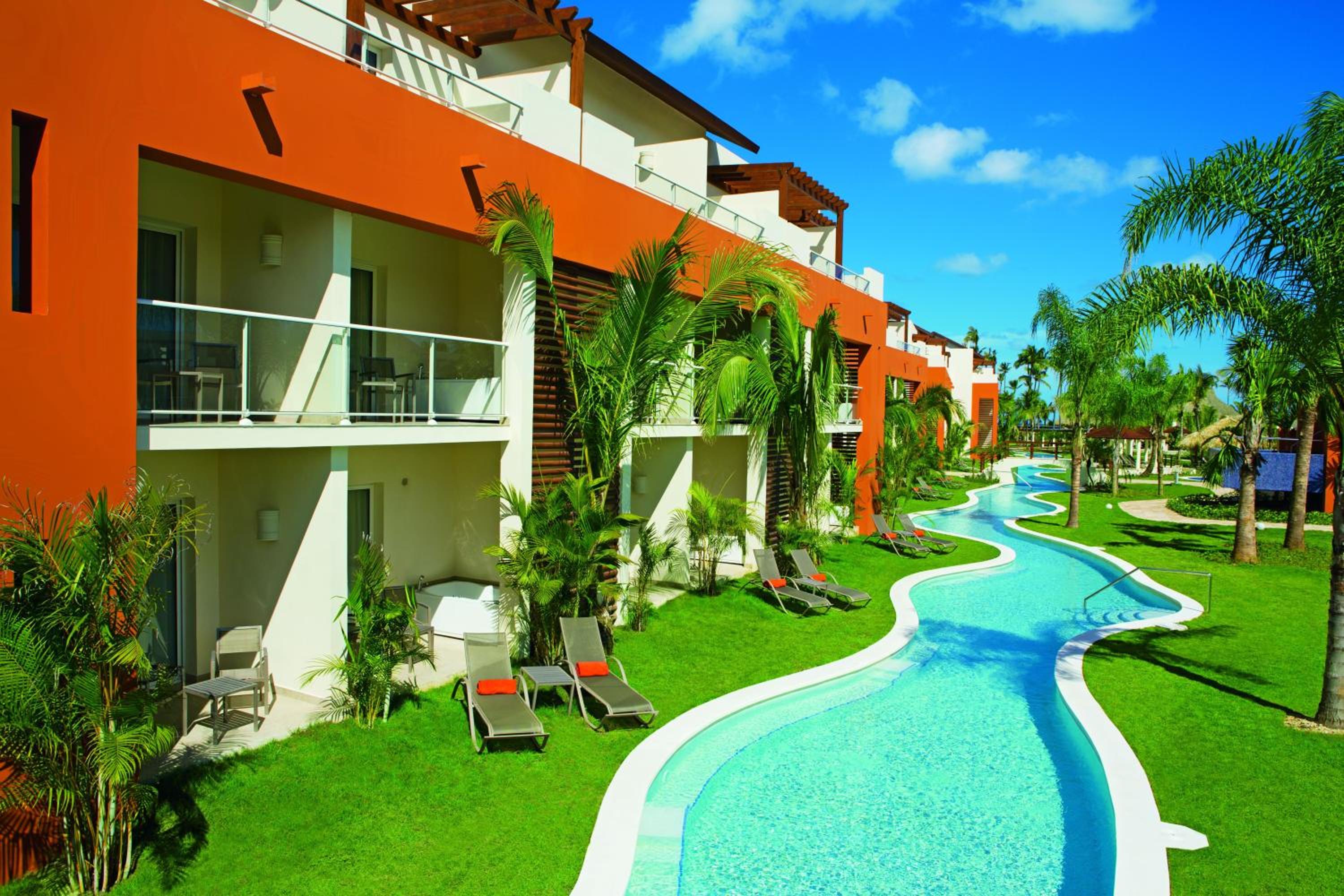 Allure Junior Suite Swim Up Double
