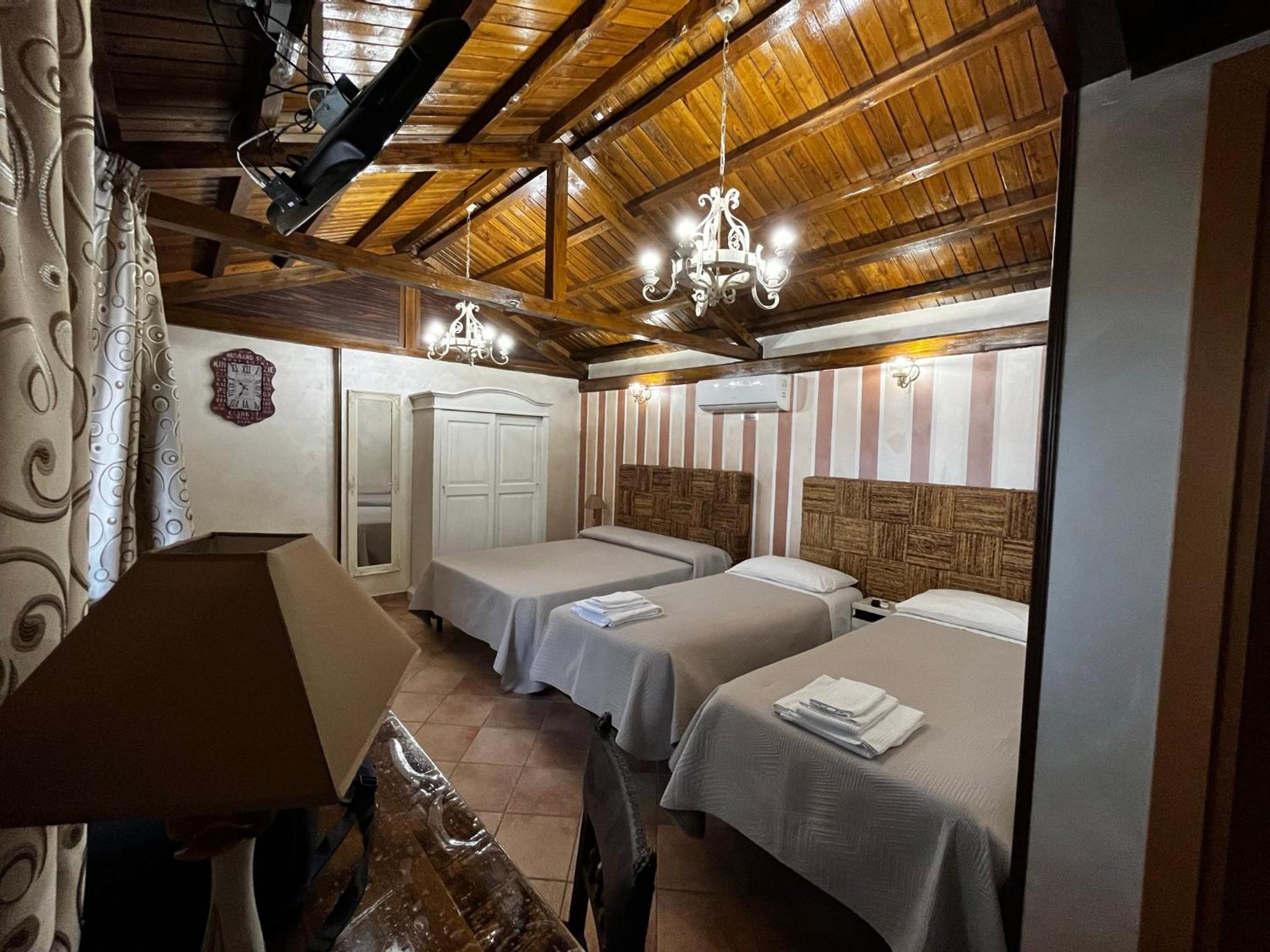 King Room - Photo 13