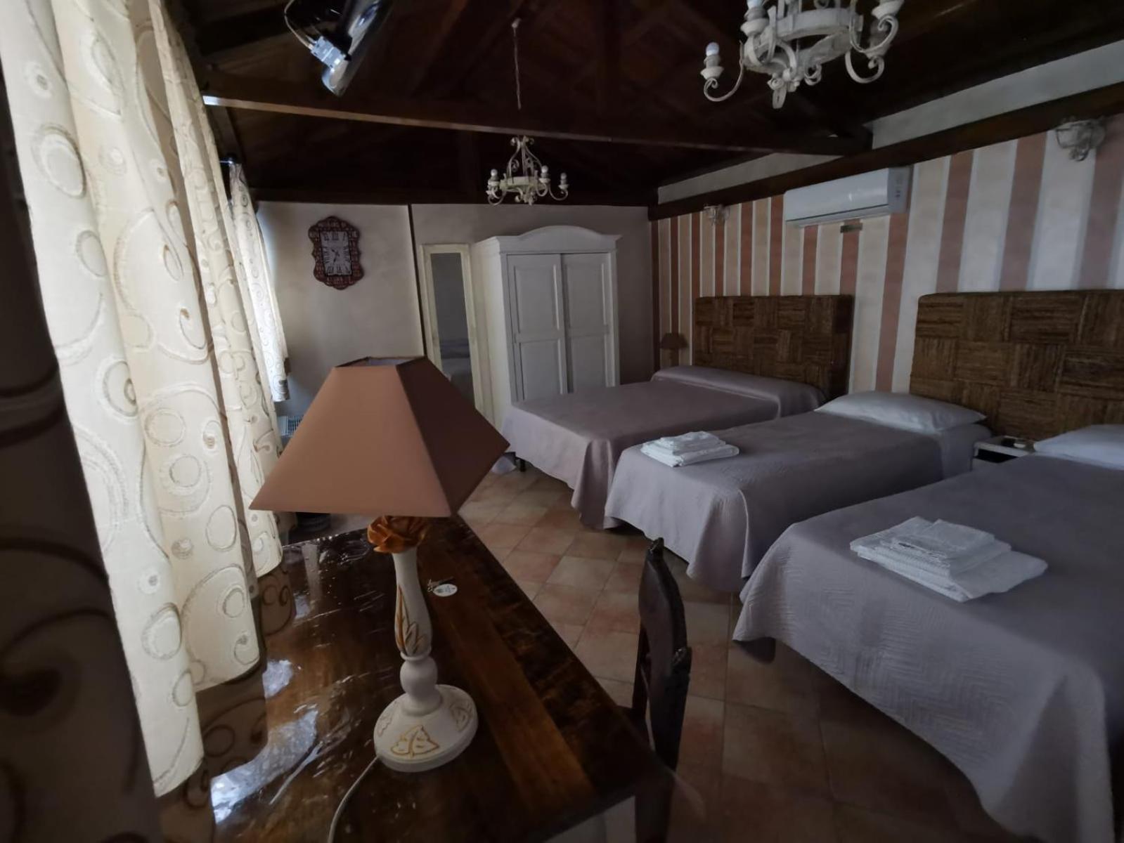 King Room - Photo 16