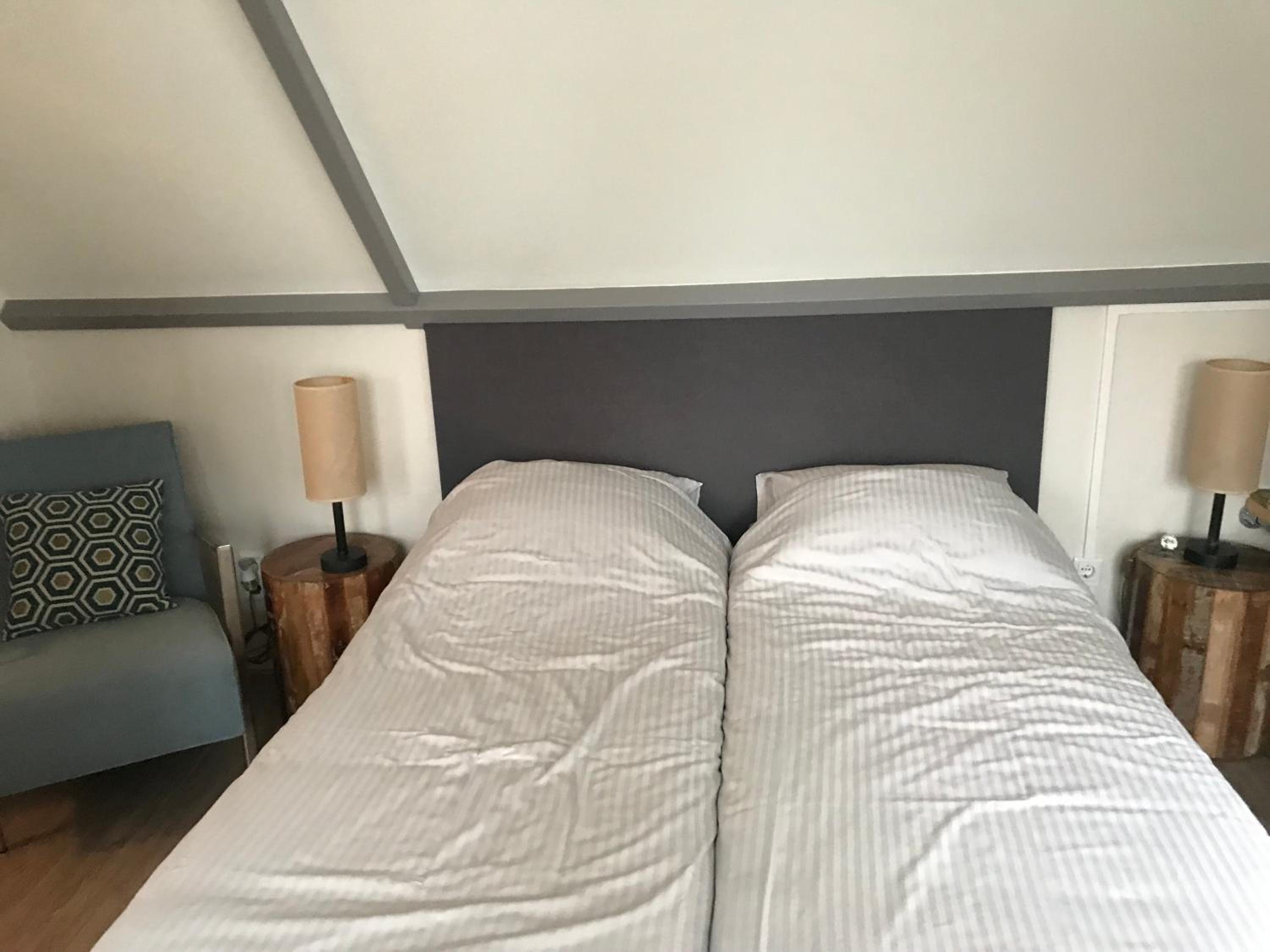 Deluxe Double Room with Shower