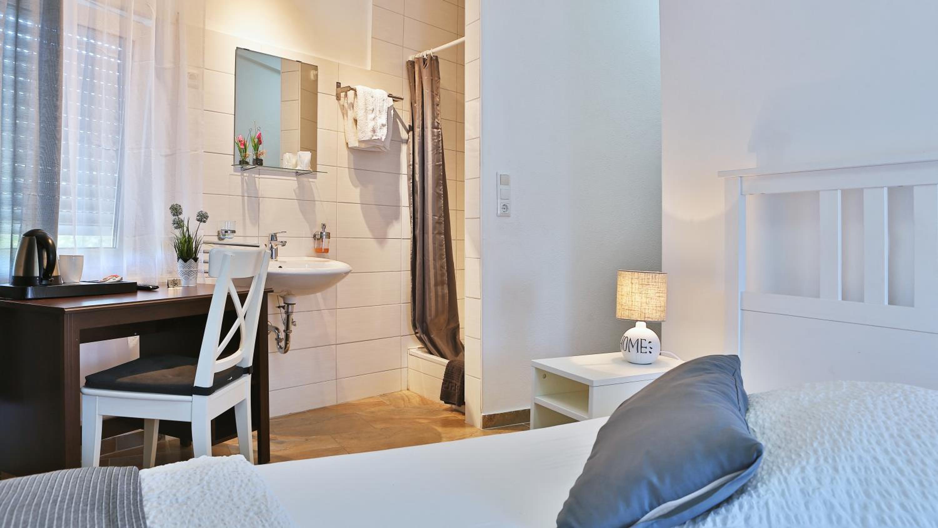 Comfort Single Room