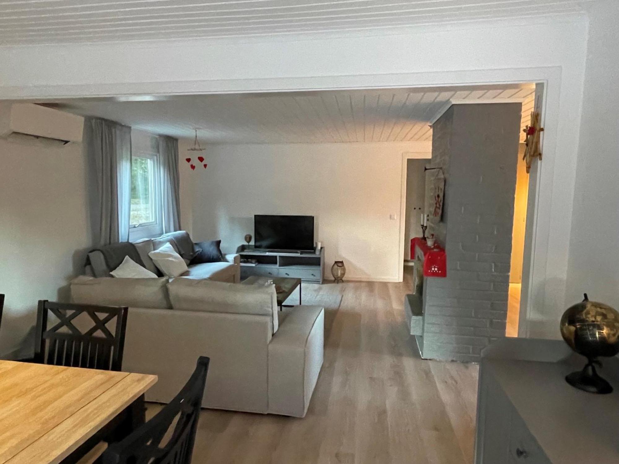 Two-Bedroom House - Photo 1