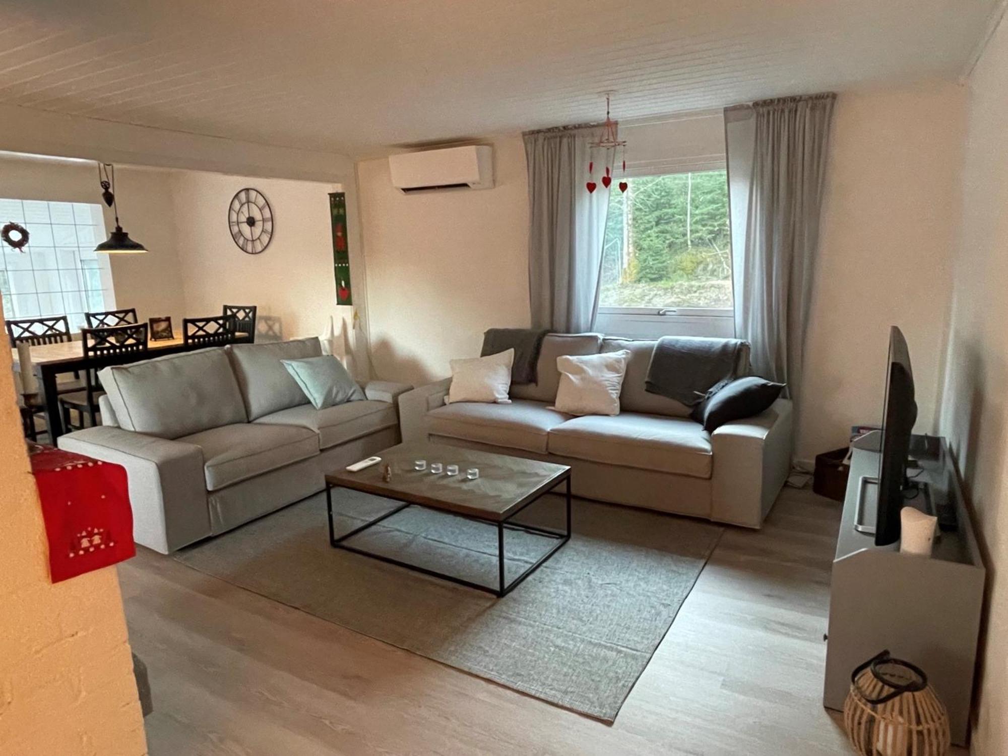 Two-Bedroom House - Photo 4