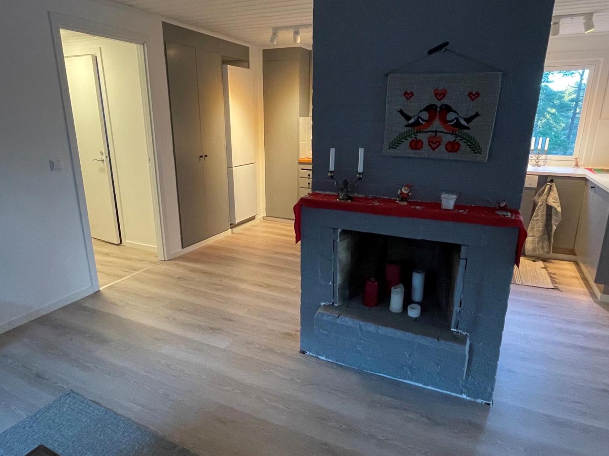 Two-Bedroom House - Photo 7