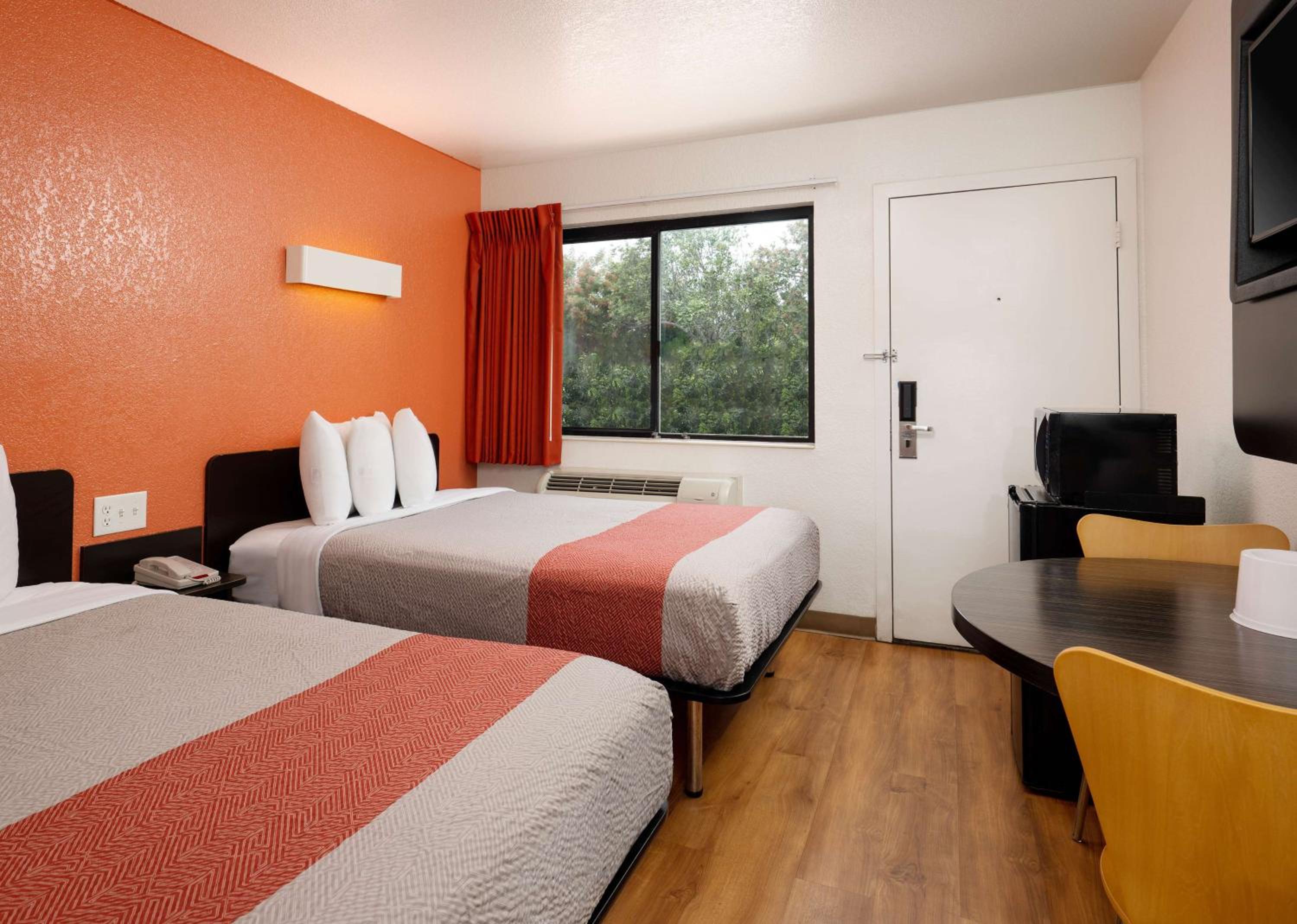 Quadruple Room photo 1