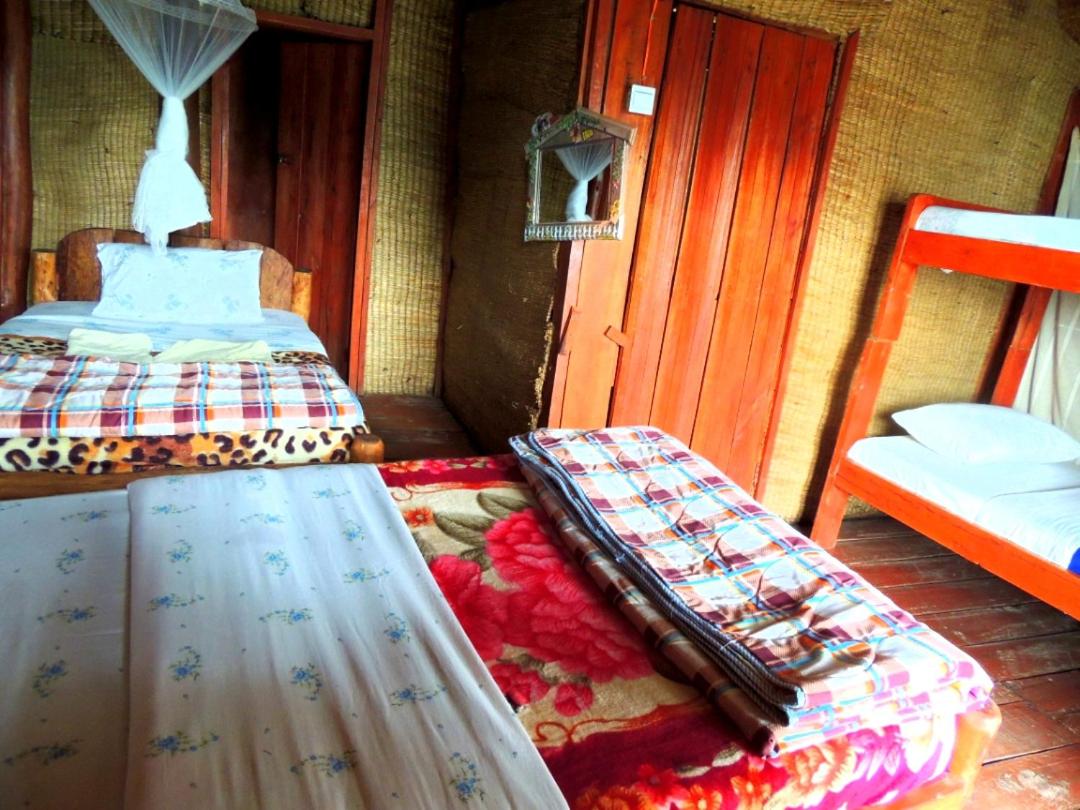 4-Bed Mixed Dormitory Room photo 2