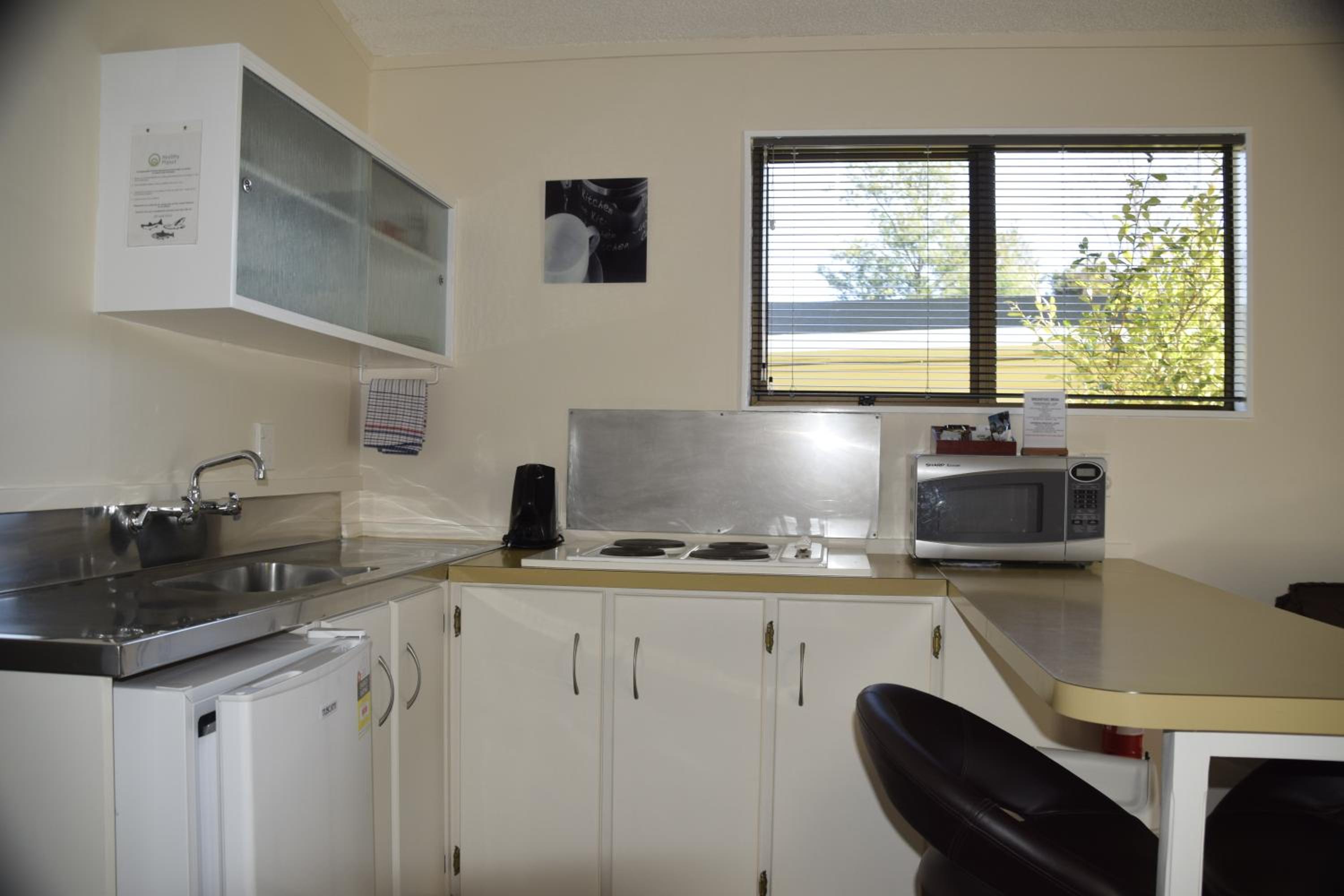 One-Bedroom Apartment - Photo 10