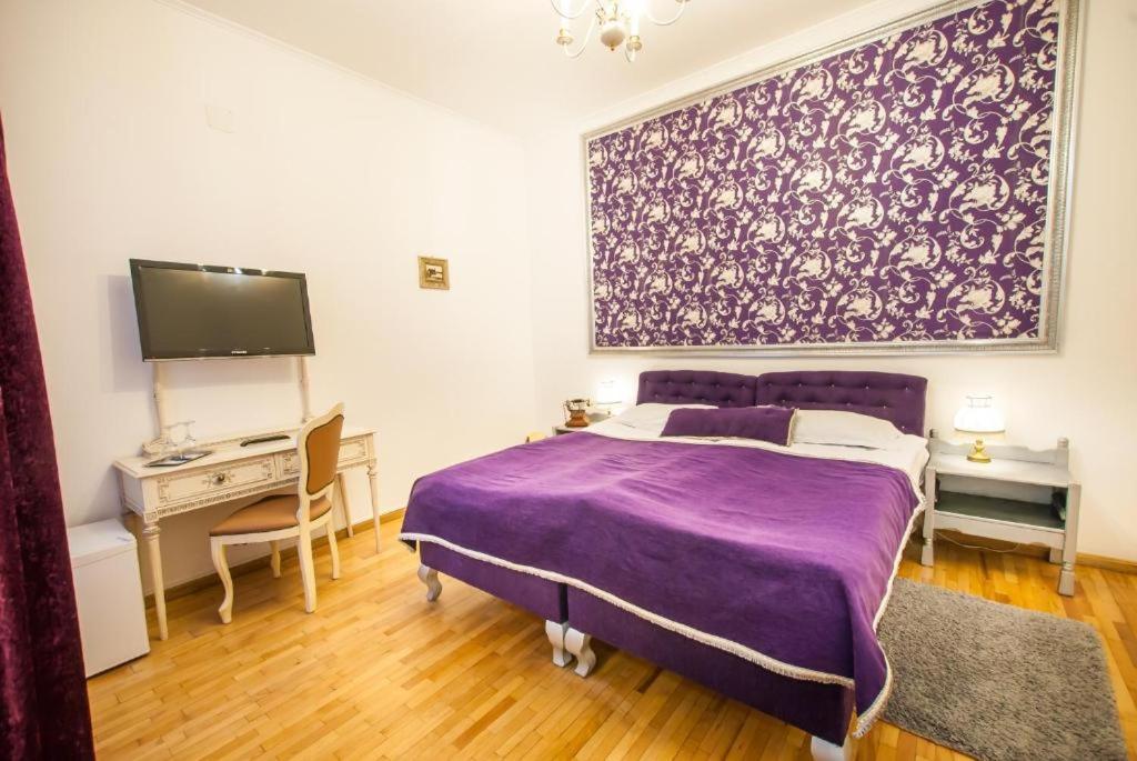 Deluxe Double or Twin Room photo 2