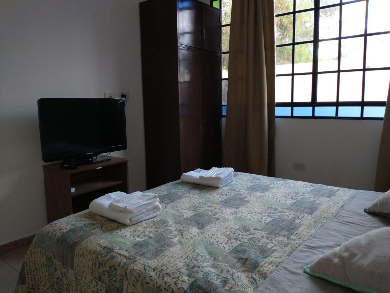 Large Double or Twin Room photo 2